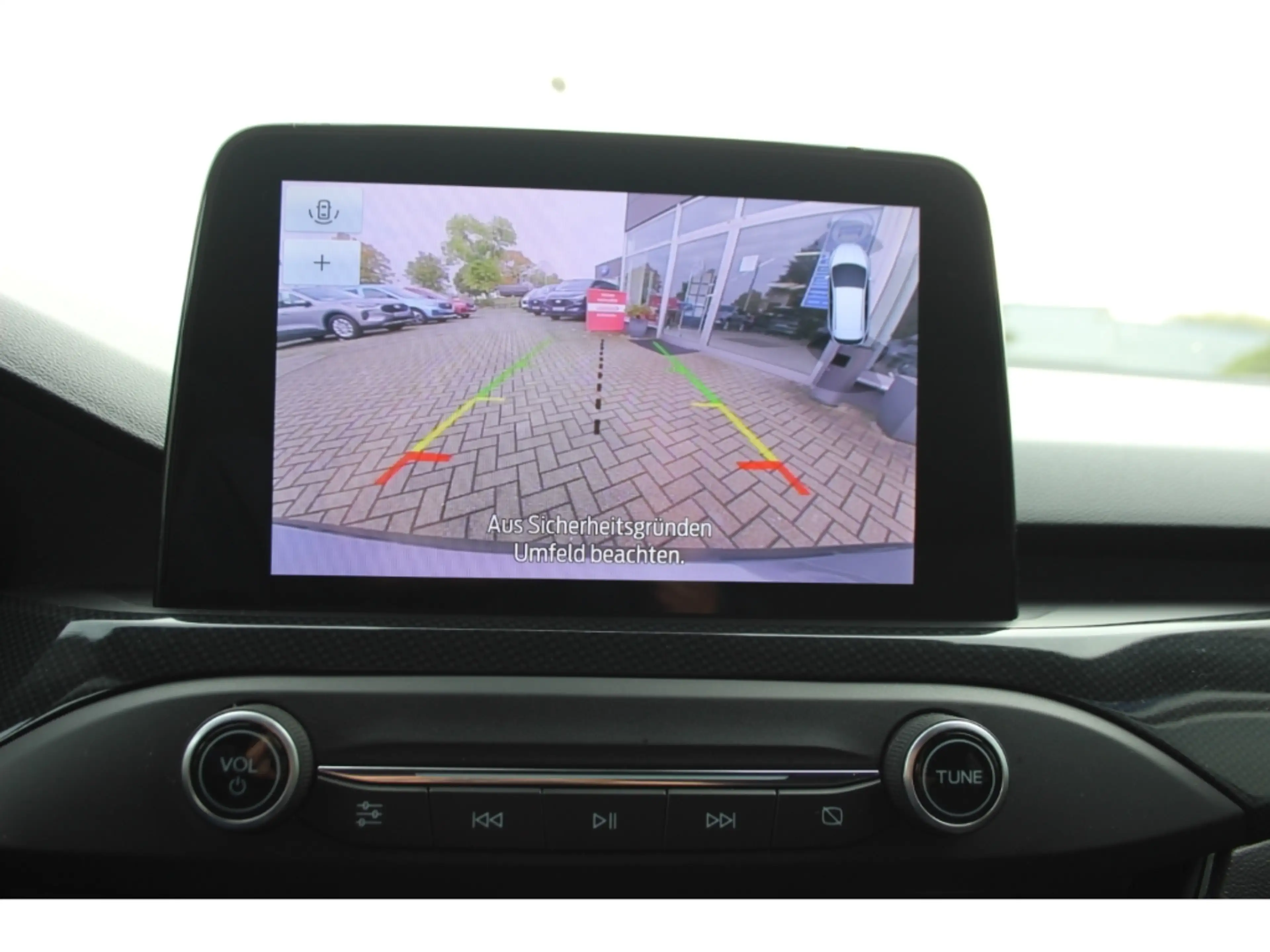 Ford Focus 2.0 Turnier ST-Line X LED AHZV — photo 12