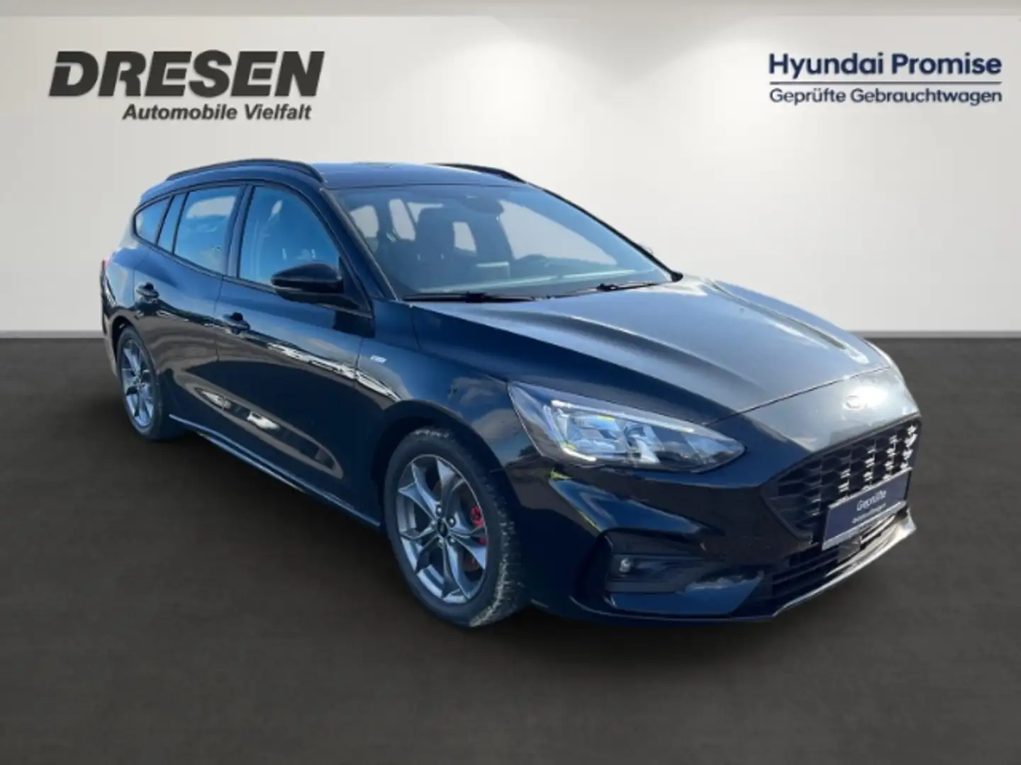 Ford Focus ST-Line X Turnier 1.5 Allwetter+Keyless Zwart - 2