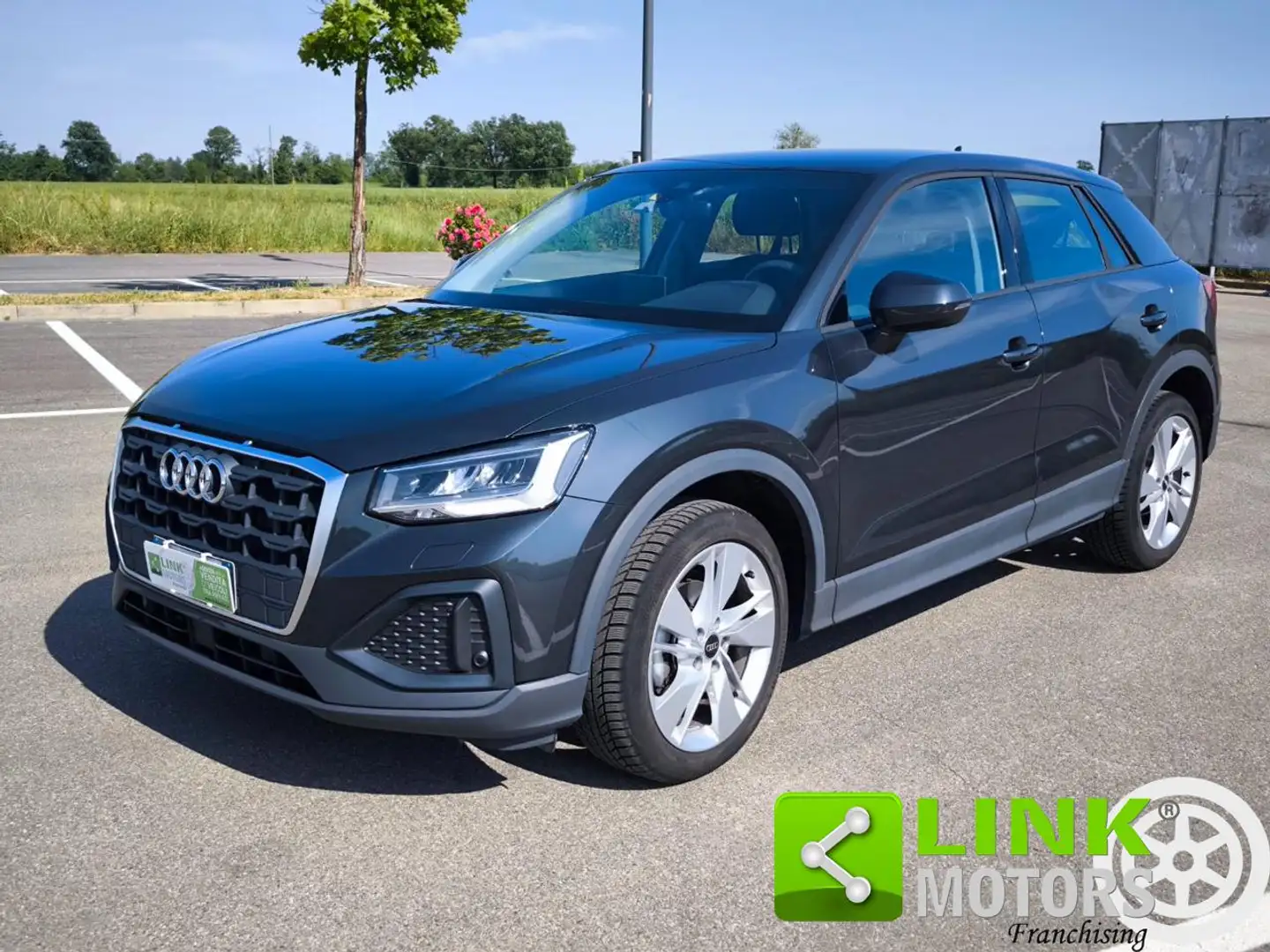Audi Q2 30 TDI Business S tronic Fatturabile Gris - 1