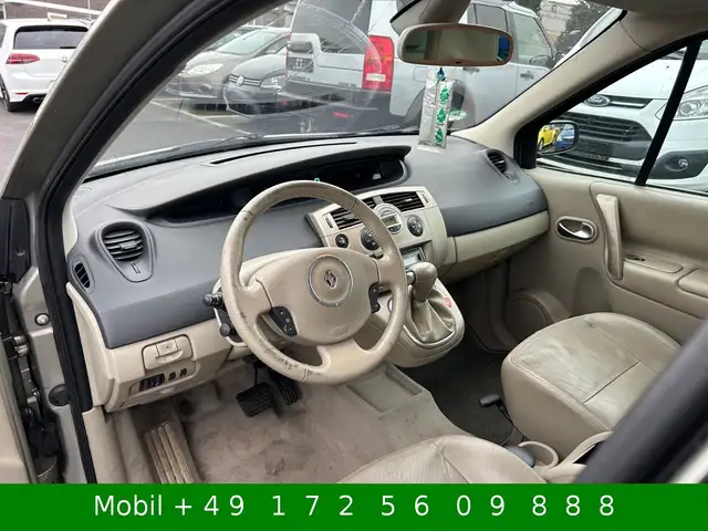 Renault Scenic view 9