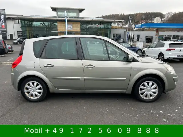 Renault Scenic view 4
