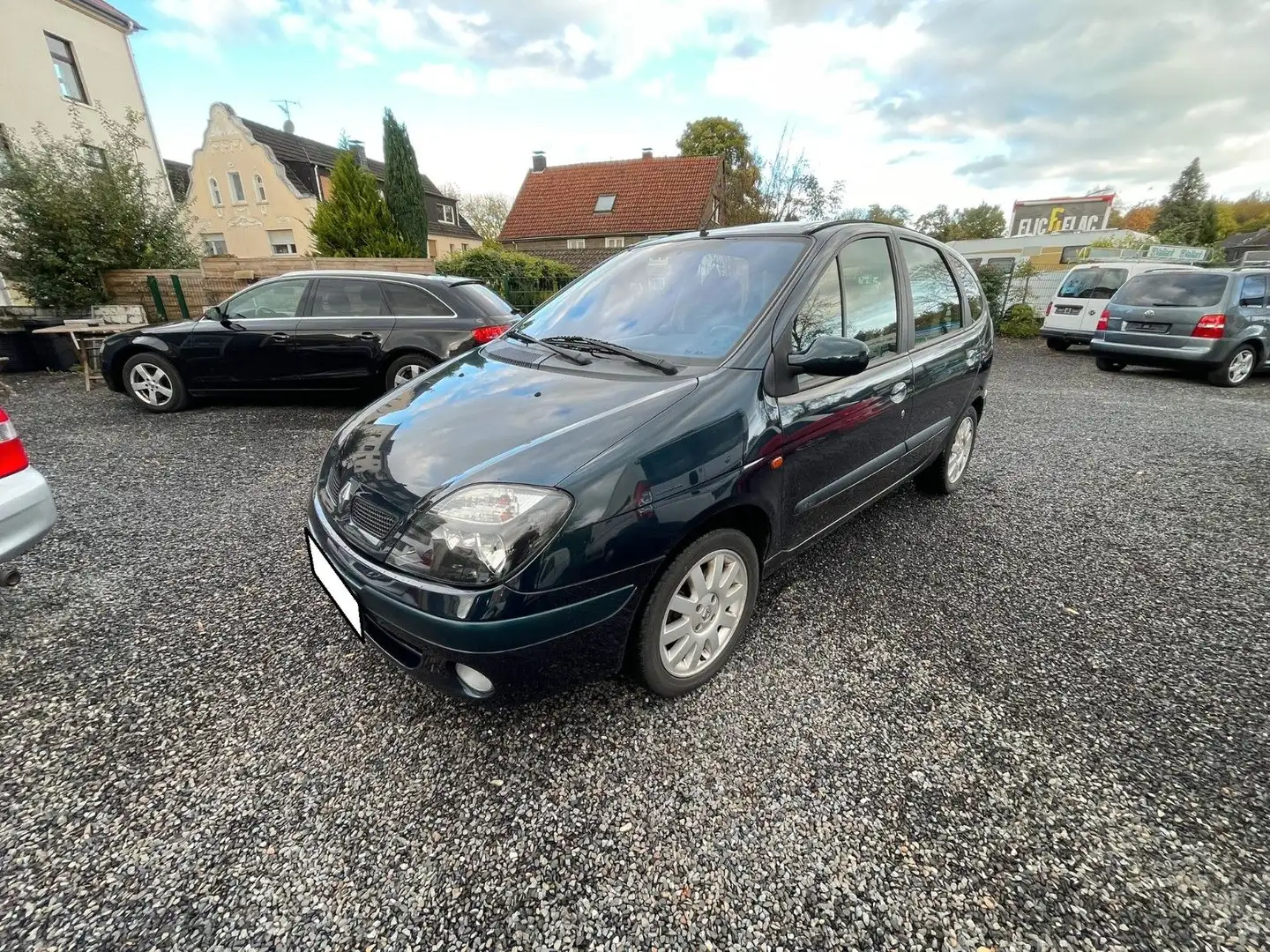 Renault Scenic Expression 1.6 16V mit neuem TÜV! Grün - 2