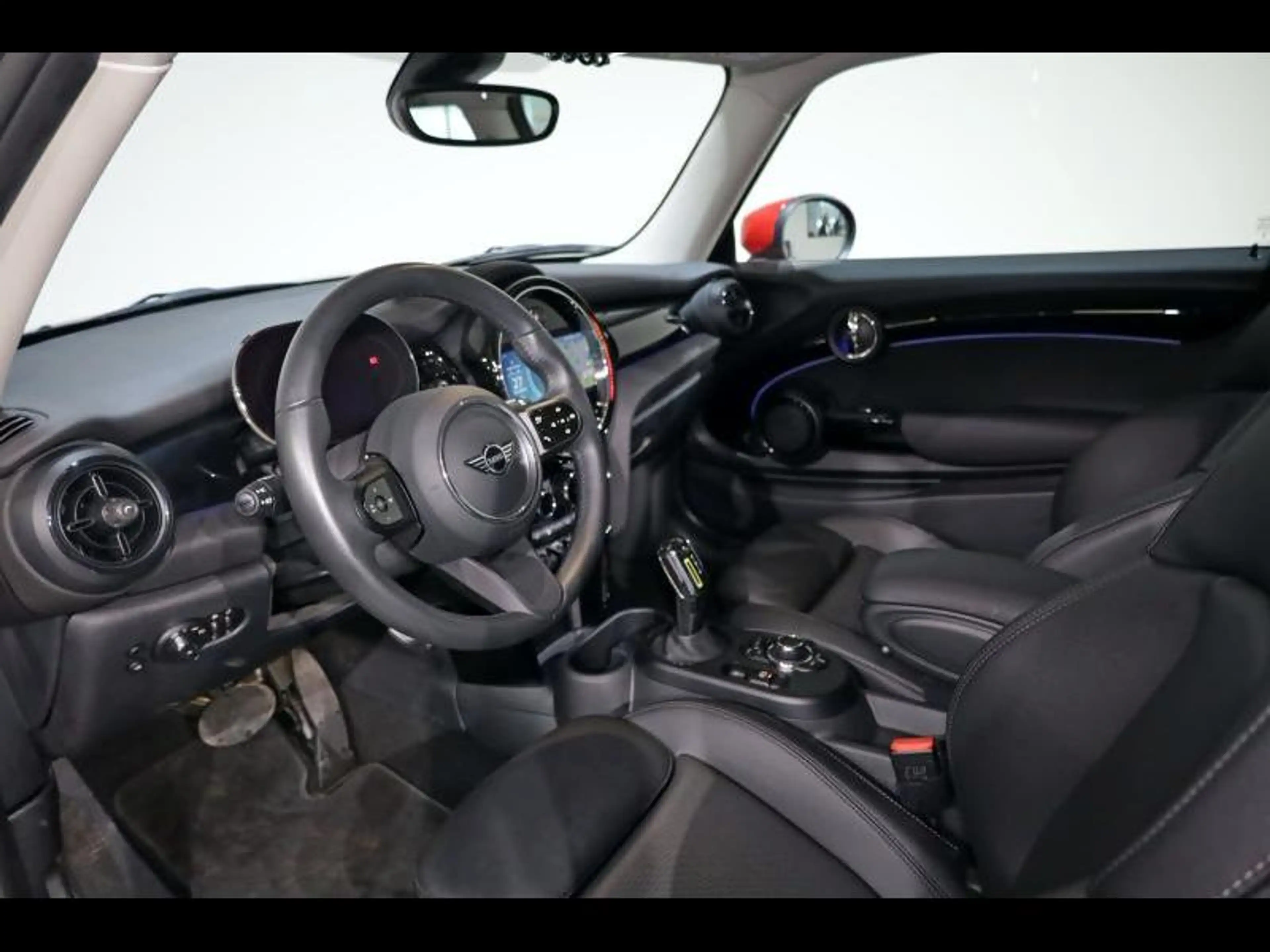 MINI Cooper SE Hatch 3 Portes — photo 5