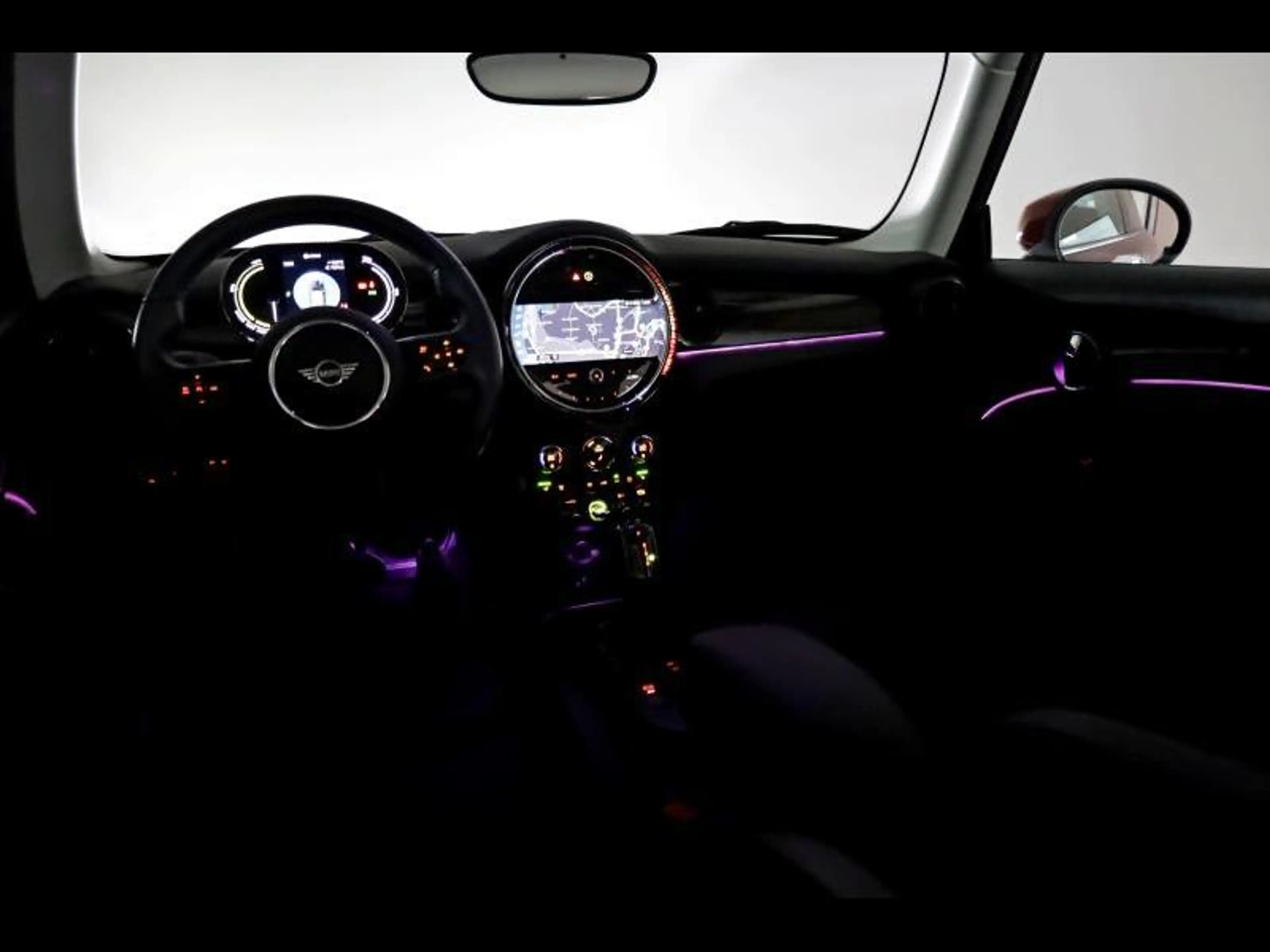 MINI Cooper SE Hatch 3 Portes — photo 14