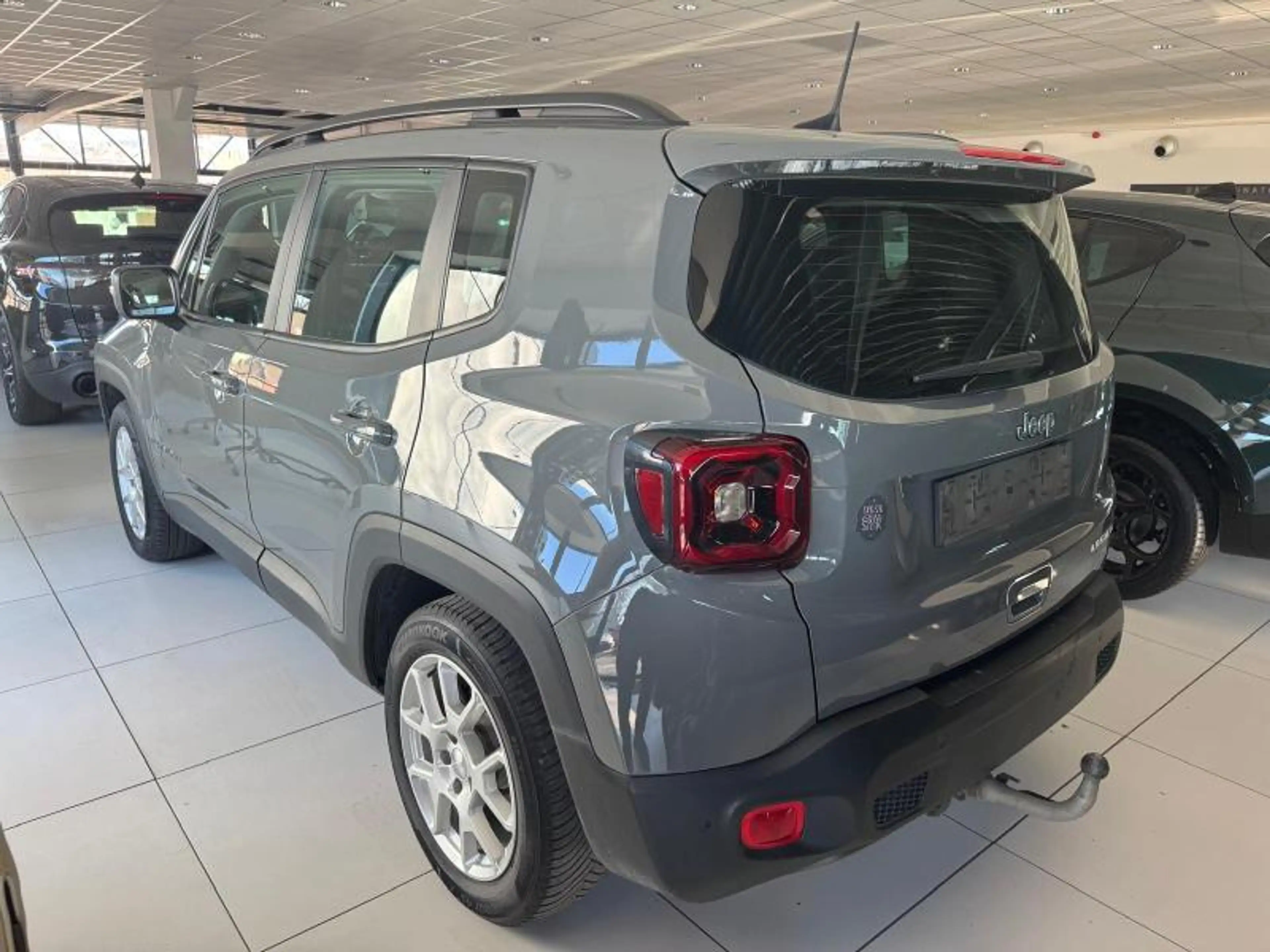 Jeep Renegade 1.0 T3 Longitude 5d 88kW — photo 6
