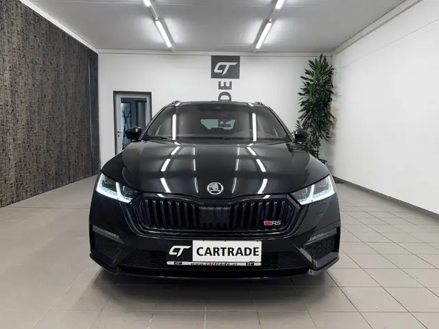 Skoda Octavia view 3