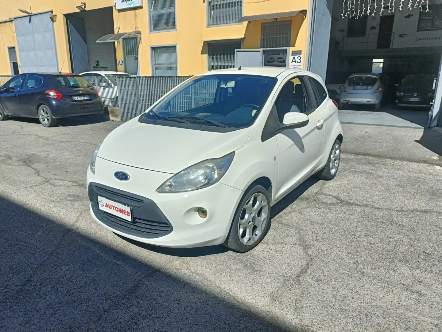 Ford Ka/Ka+ 1.2 Titanium 69cv Blanco - 2