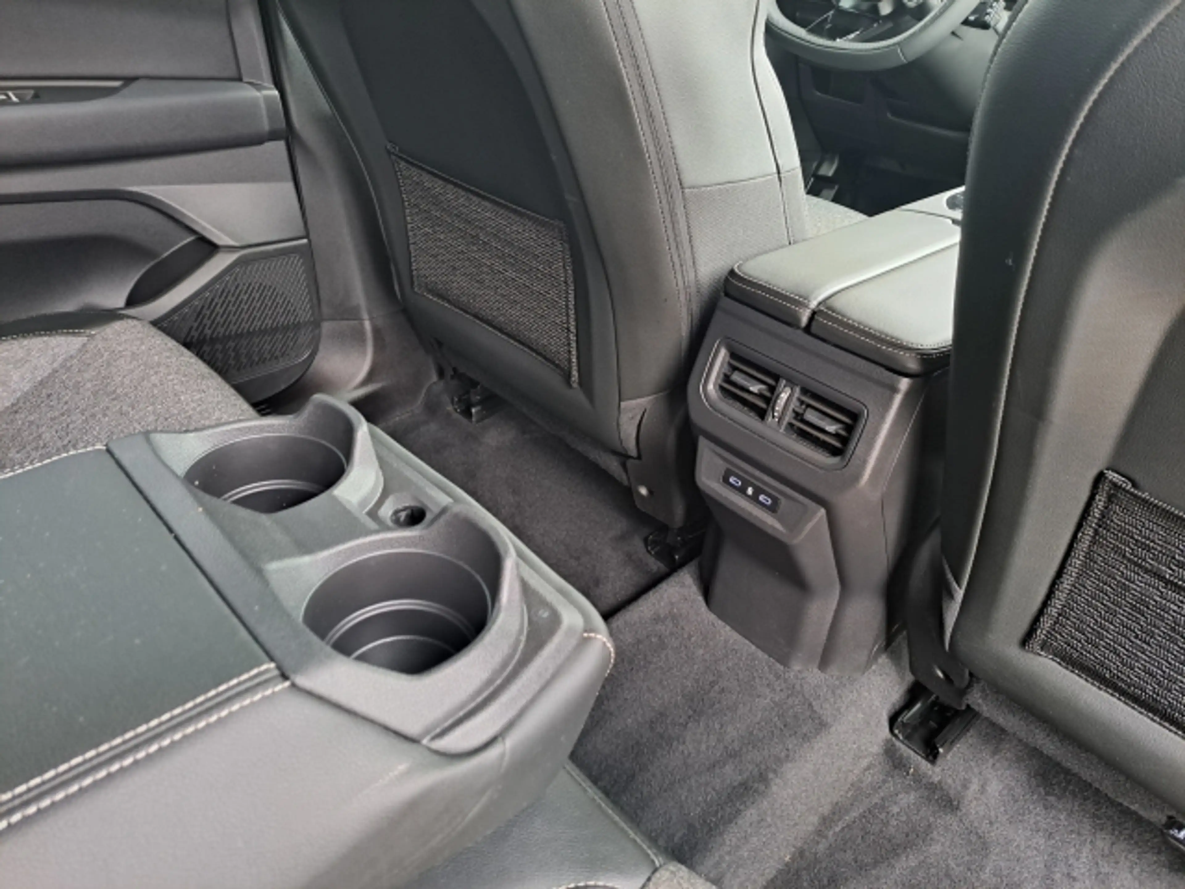 Renault Rafale RAFALE Techno E-Tech 200 Full-Hybrid — photo 8