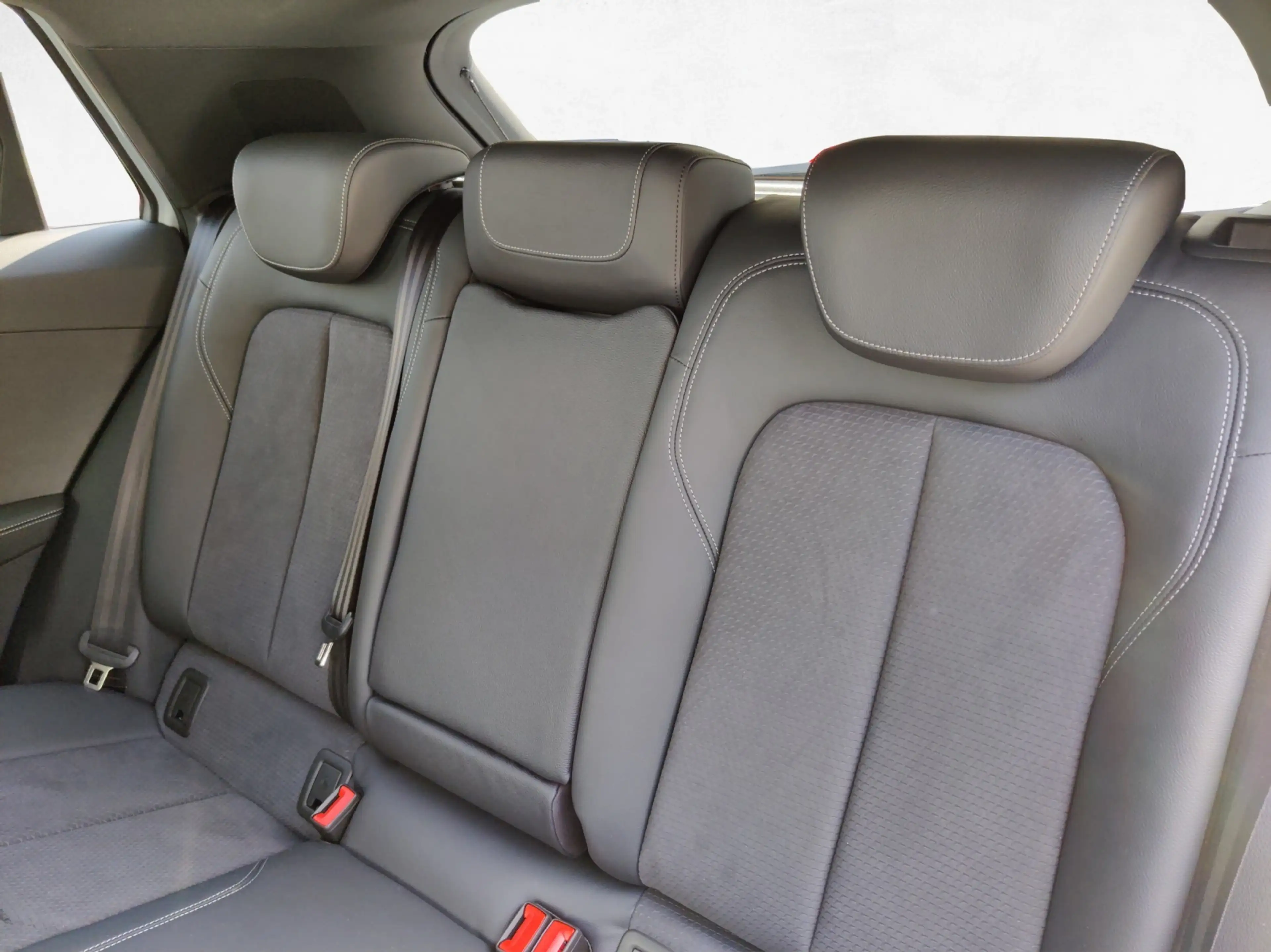 Audi SQ2 2.0 TFSI quattro Sonos; Matrix Pano; AKTION! — photo 12