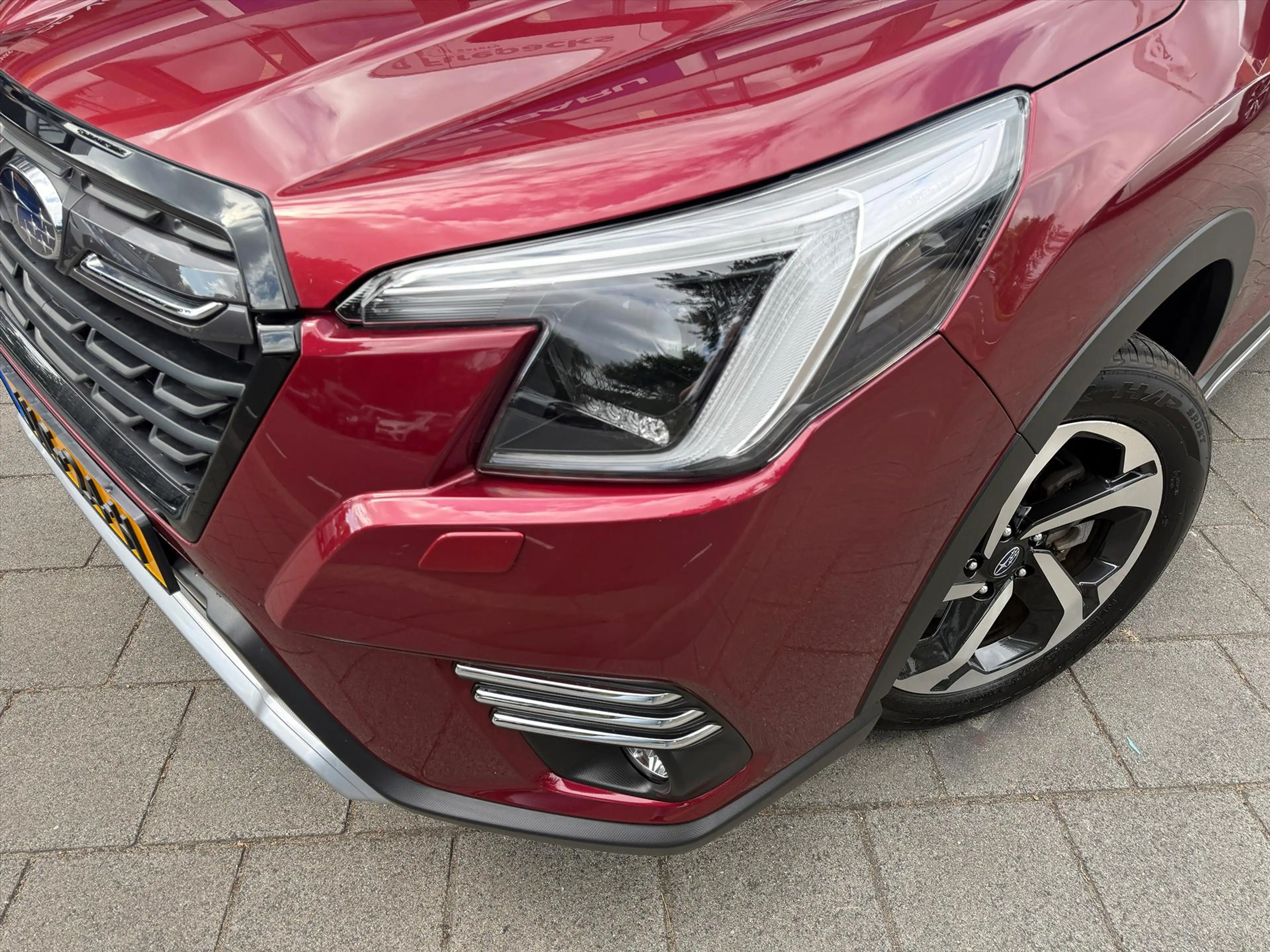 Subaru Forester 2.0i e-BOXER 150pk CVT Premium | Pano | Leder | Tr — photo 9