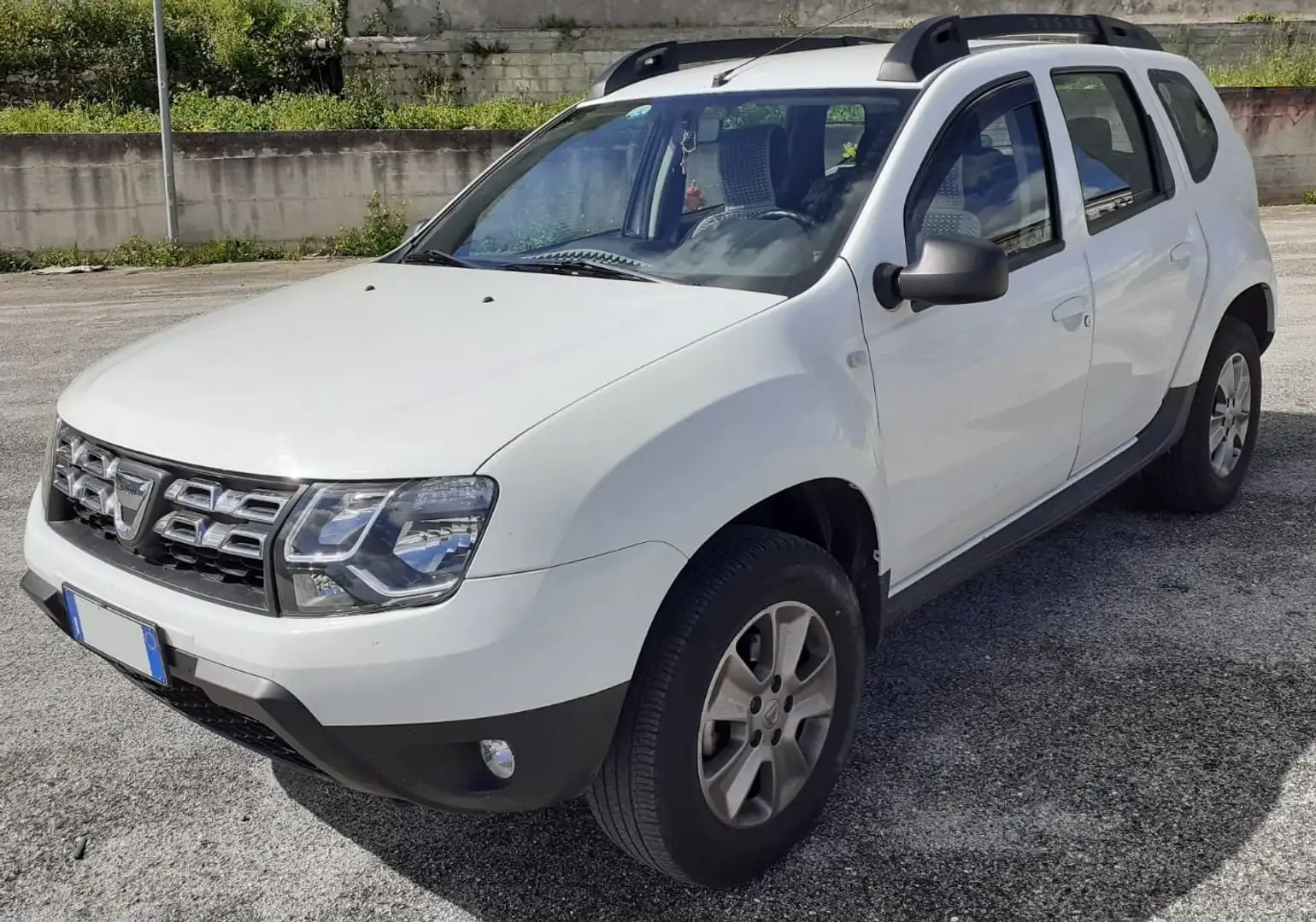 Dacia Duster Duster+I+2014+1.5+dci+Laureate+4x2+110cv Bianco - 2