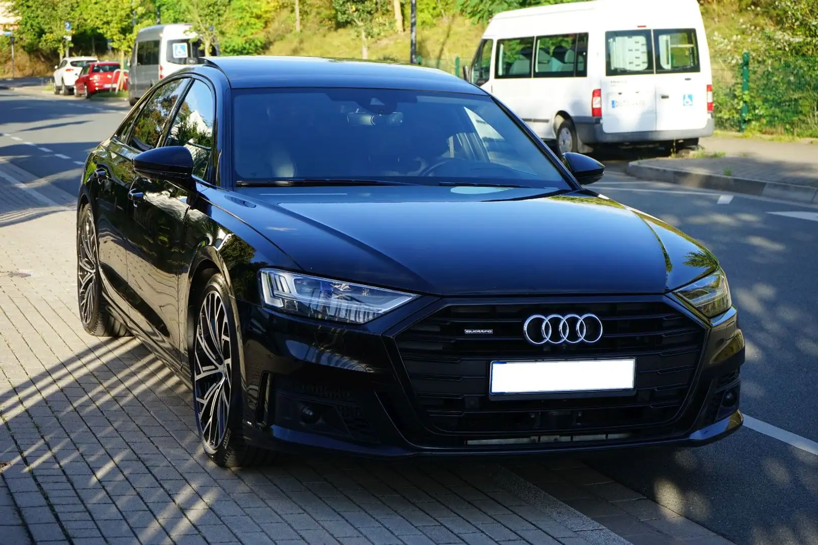 Audi A8 50 TDI quattro S-LINE*PANO*RAUTE*MASSAGE*B&O* Schwarz - 2