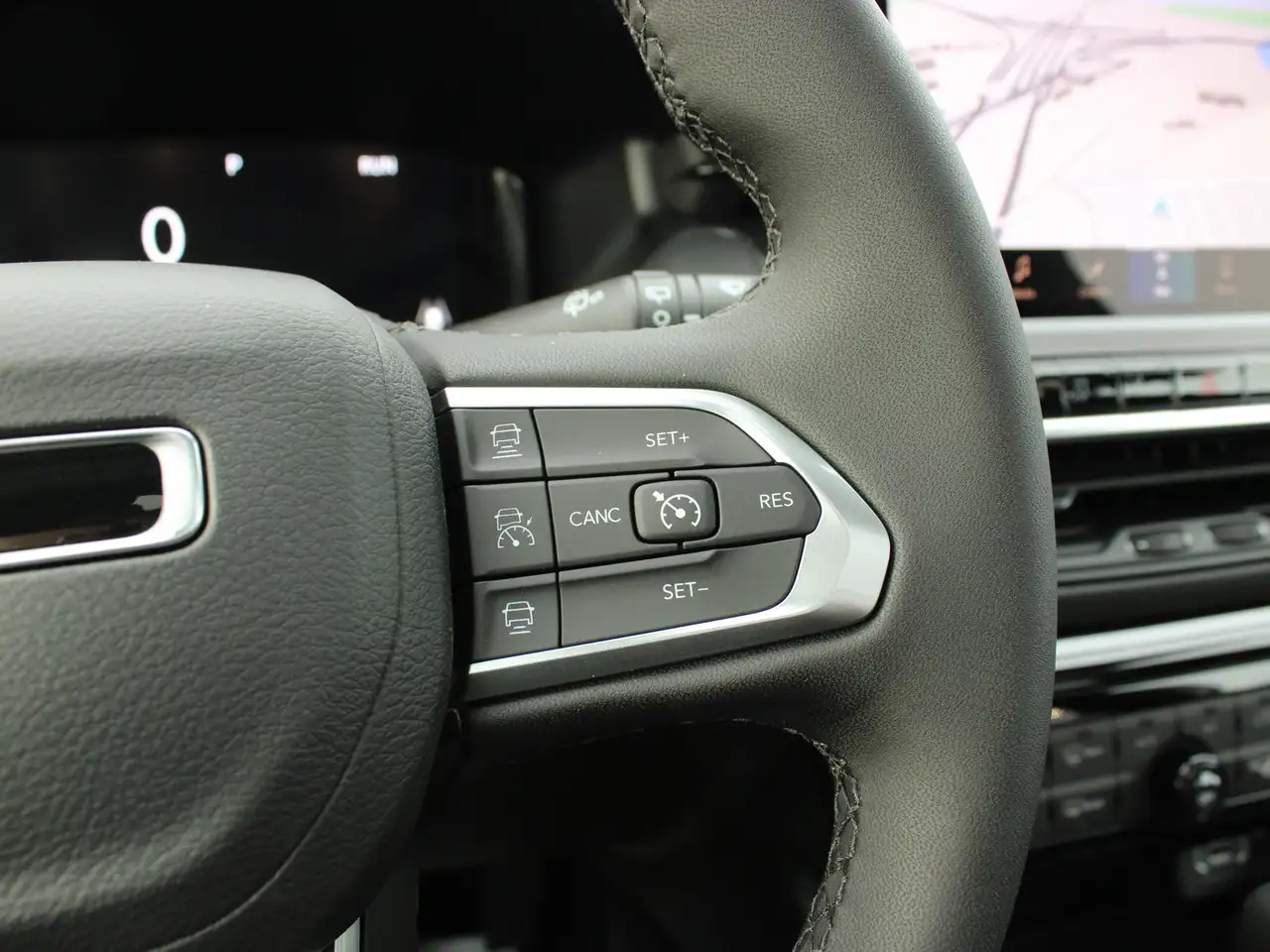 Jeep Compass photo Jeep Compass