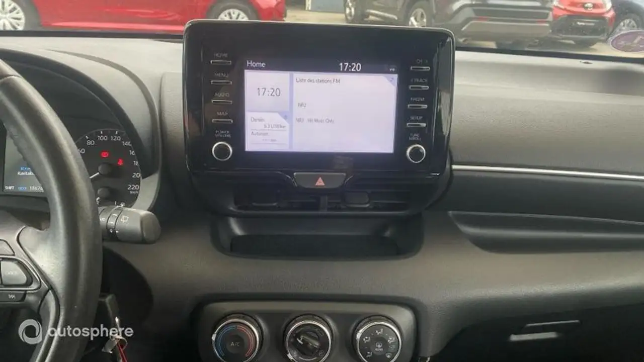 Toyota Yaris Yaris — photo 19