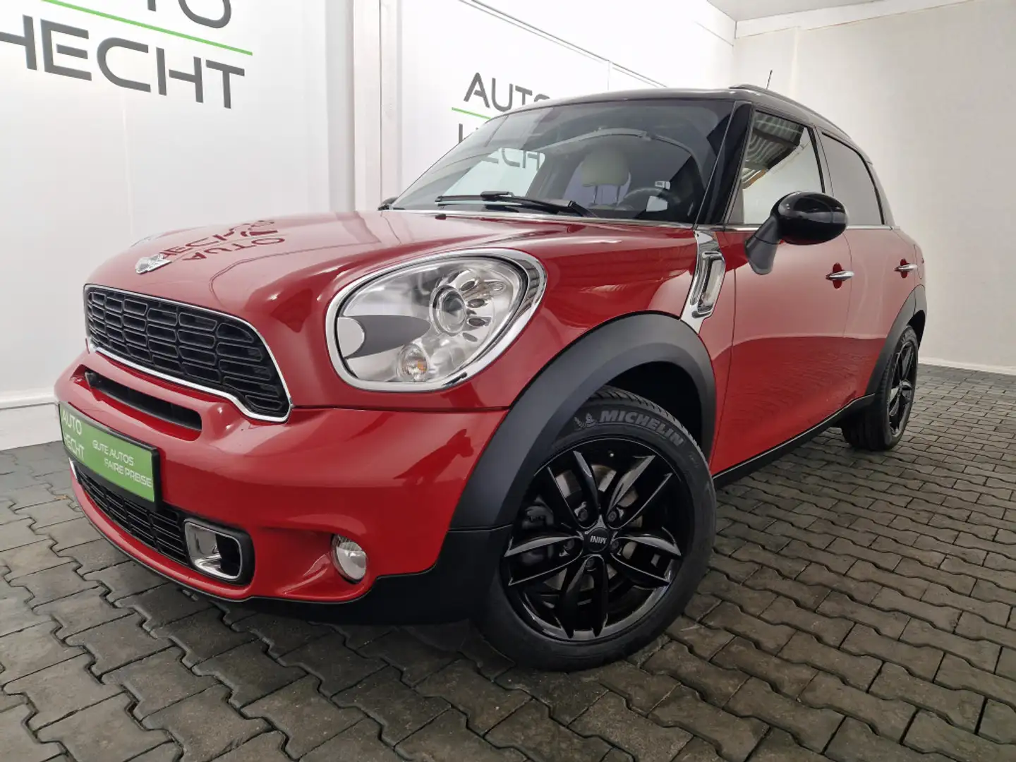 MINI Cooper S Countryman Chili, 17 Zoll, SHZ, Bi-Xenon Červená - 1