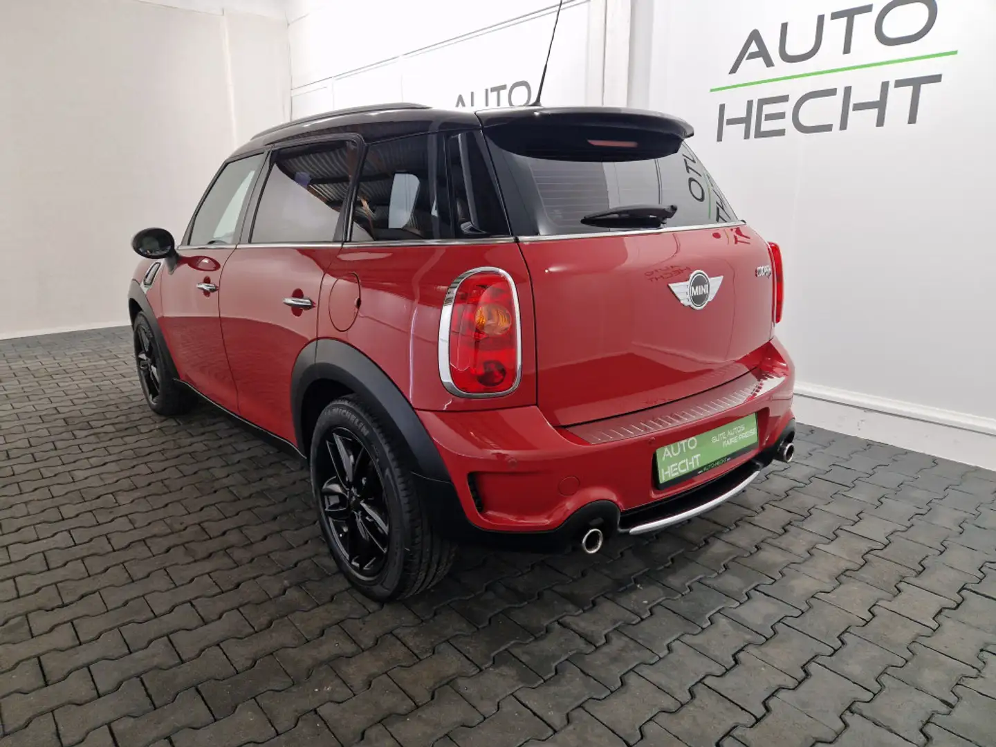 MINI Cooper S Countryman Chili, 17 Zoll, SHZ, Bi-Xenon Červená - 2