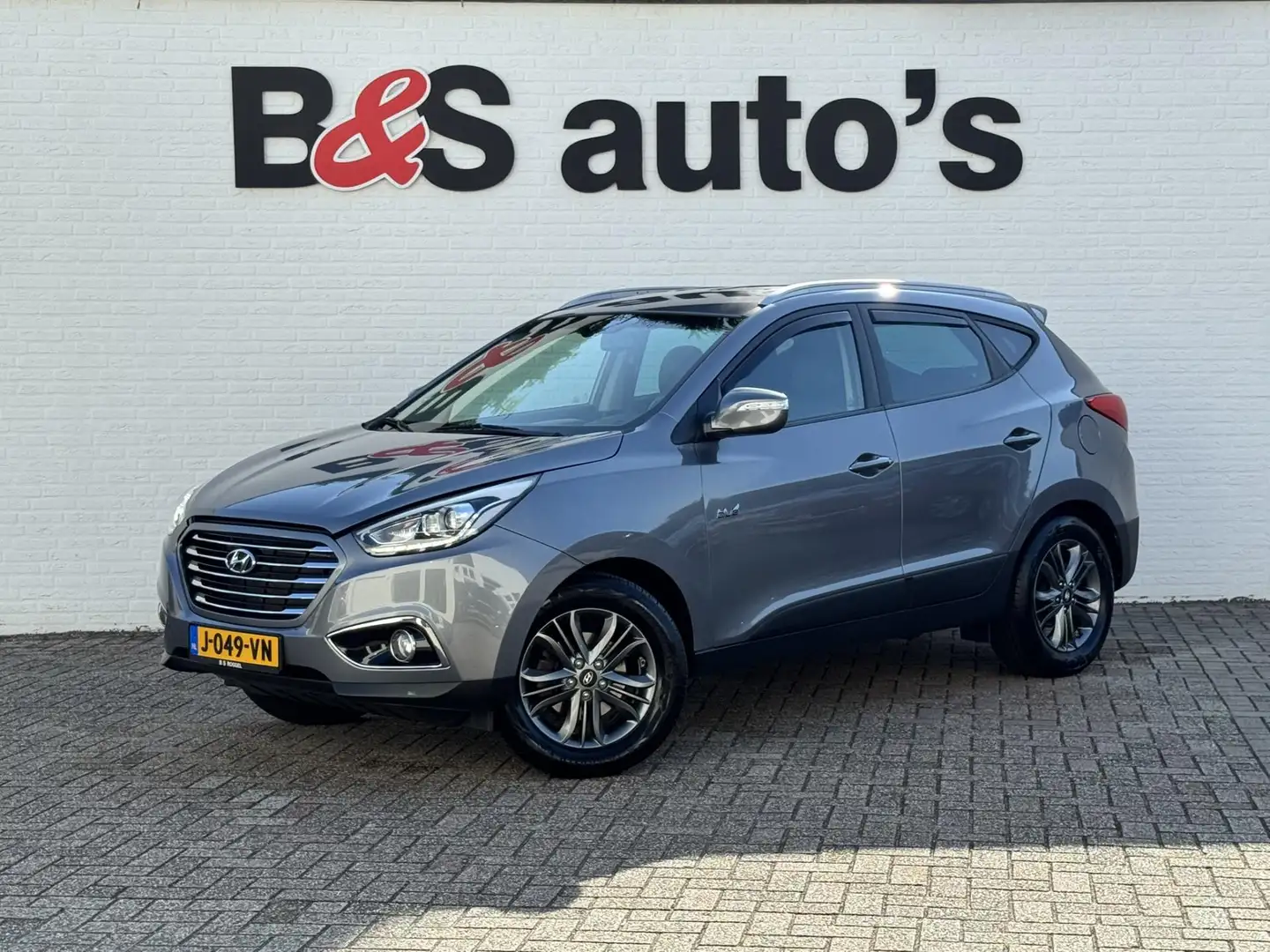 Hyundai iX35 1.6i GDI i-Vision`Cruise control Climate control S Grijs - 1