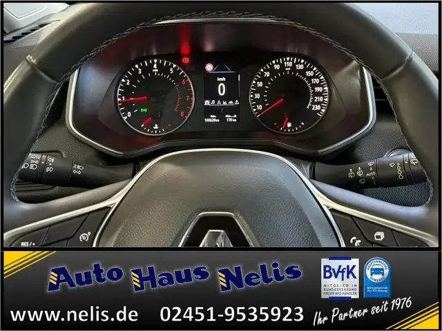 Renault Clio view 12