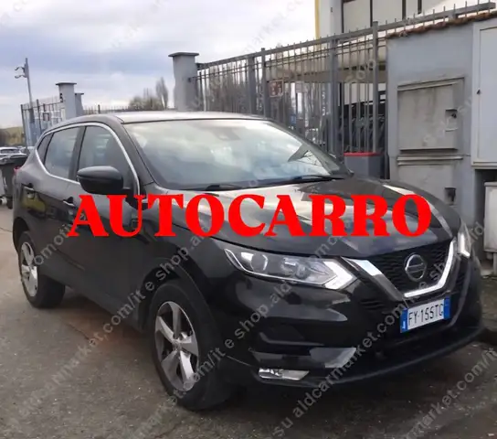 Nissan Qashqai 1.5dci 115cv AUTOCARRO N1 AUTOMATICA