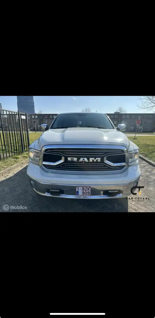 Dodge RAM Dodge Ram 1500 4X4 5.7 V8 4x4 Longhorn|200L|PANO| - 2