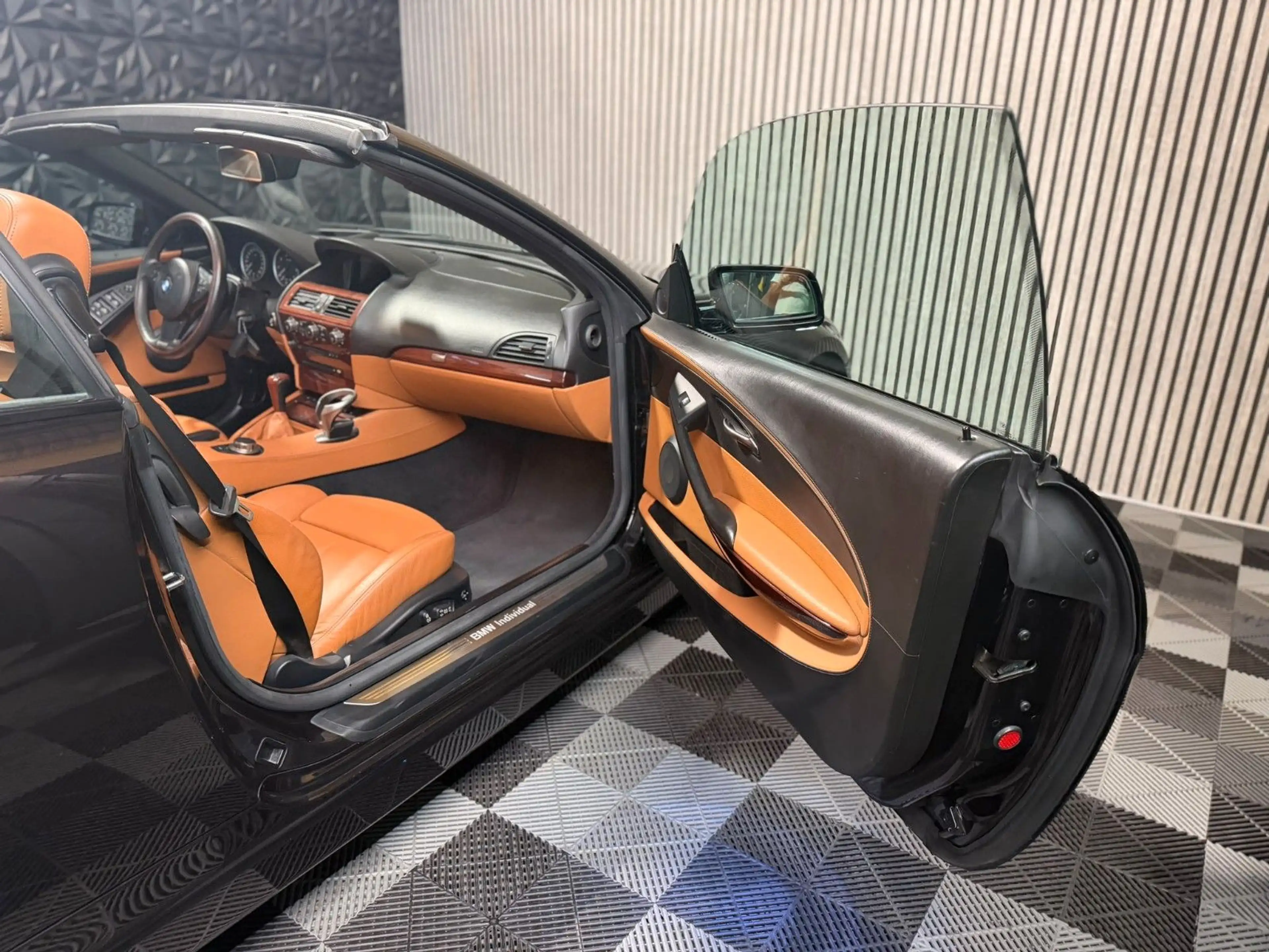 BMW 650 CI Cabrio V8 Individall Handschalter 6-Gang — photo 14