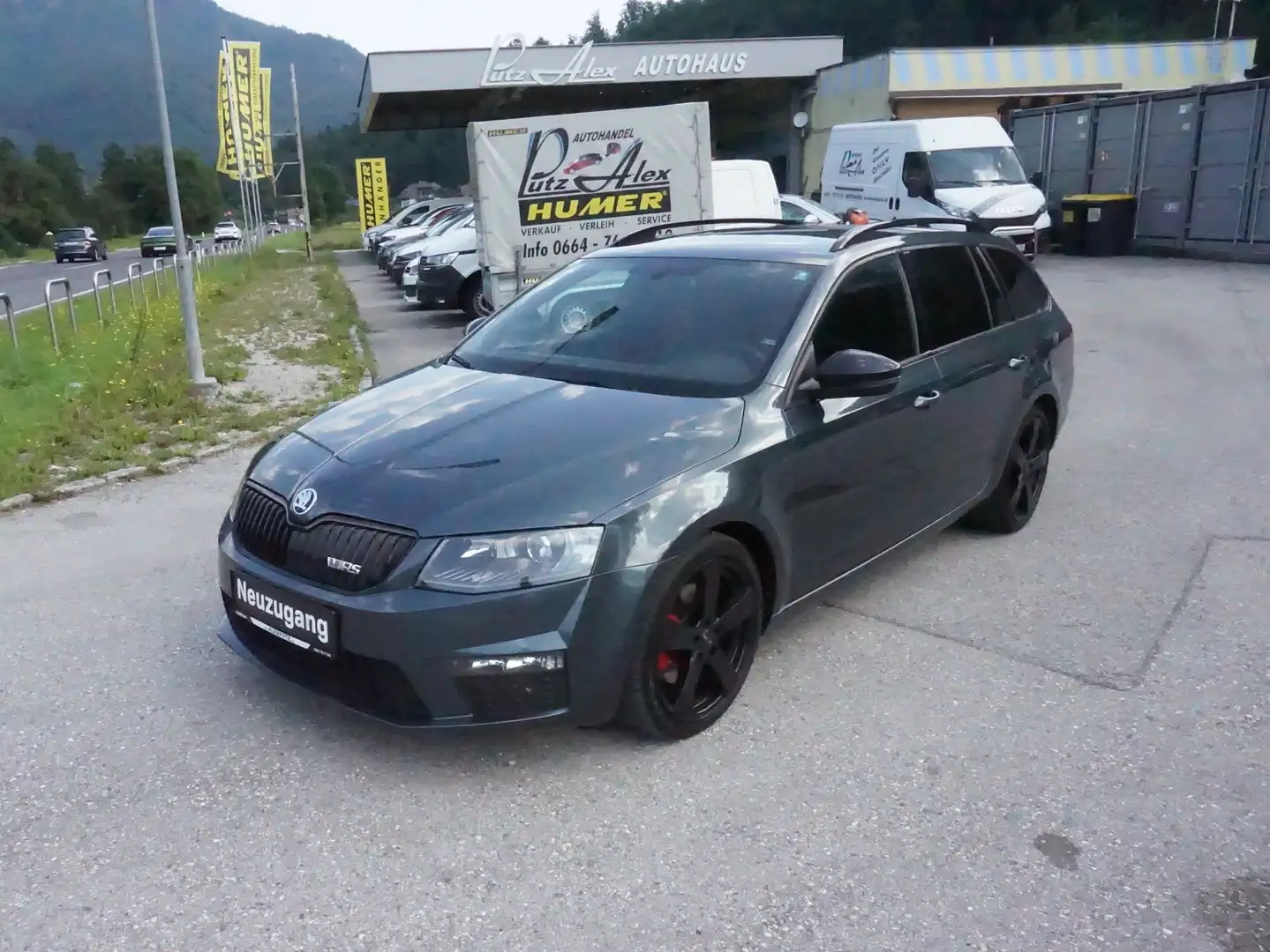 Skoda Octavia Combi RS 2,0 TDI 4x4 DSG Grau - 2