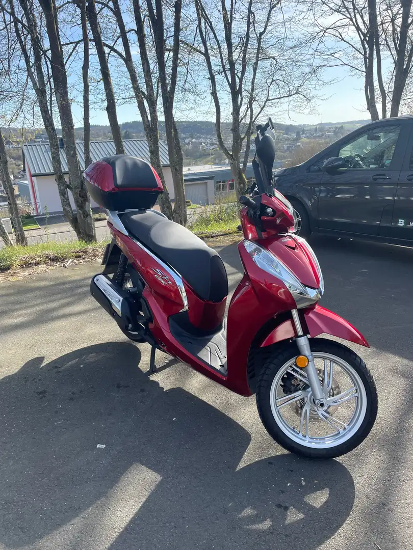 Honda SH 300 Червоний - 1