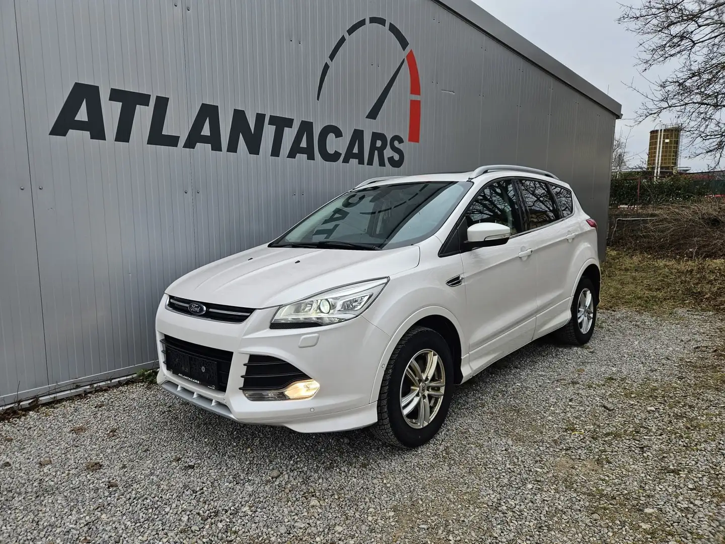 Ford Kuga 2,0 TDCi Titanium S 4x4 Aut. Weiß - 1