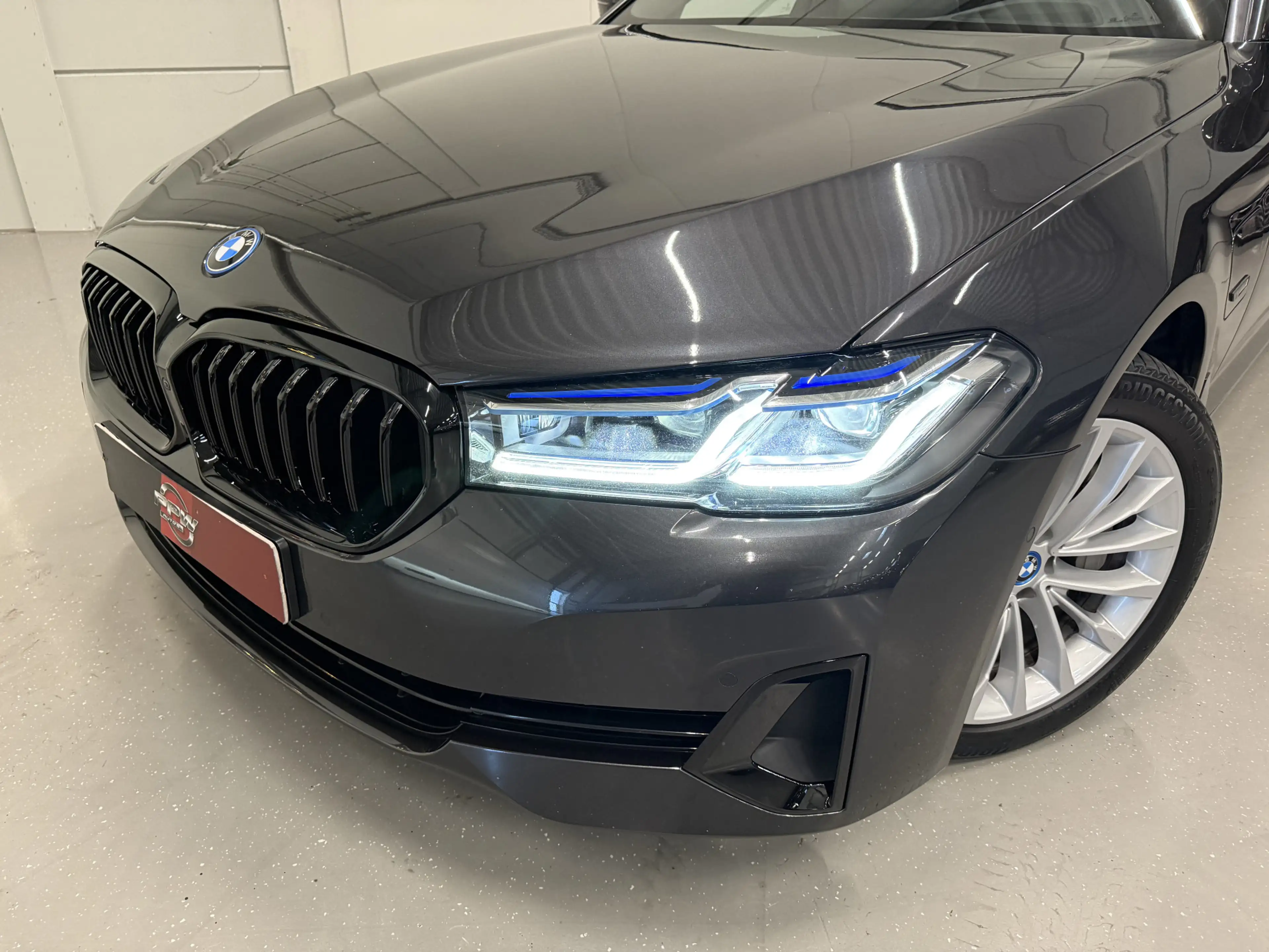 BMW 530 5-serie Touring 530e xDrive High exe PANO/TREKHAAK — photo 3