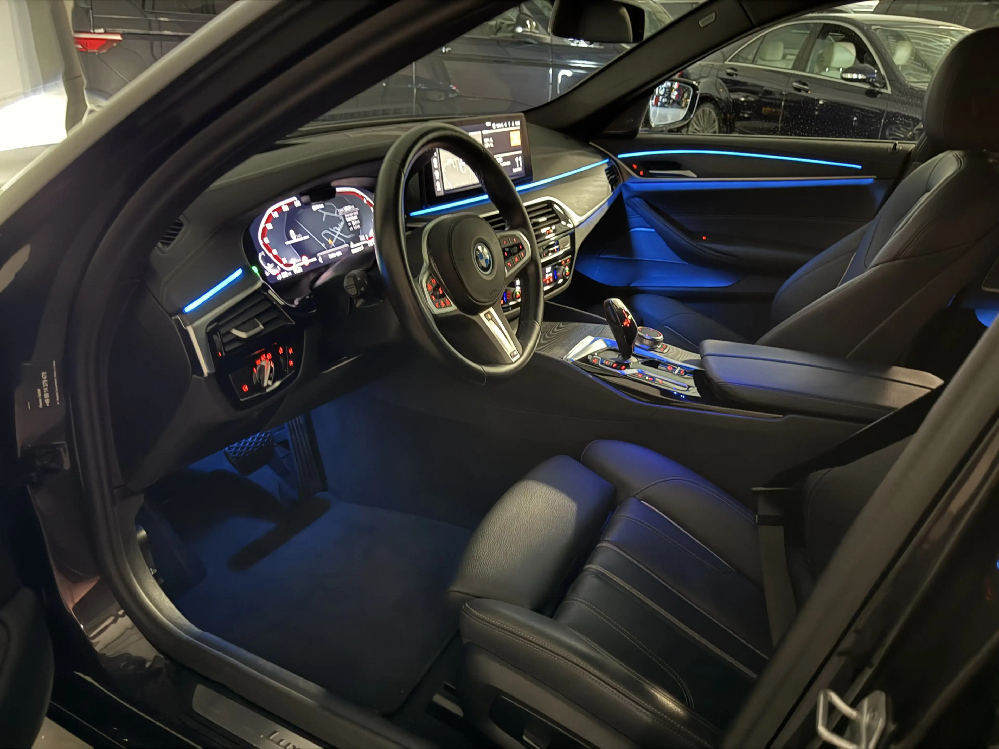 BMW 530 5-serie Touring 530e xDrive High exe PANO/TREKHAAK — photo 43