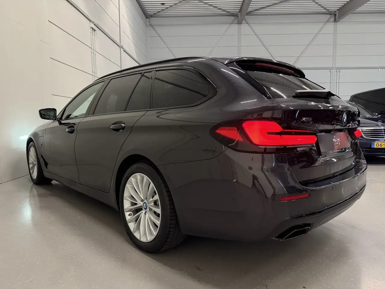 BMW 530 5-serie Touring 530e xDrive High exe PANO/TREKHAAK, миниатюра 9