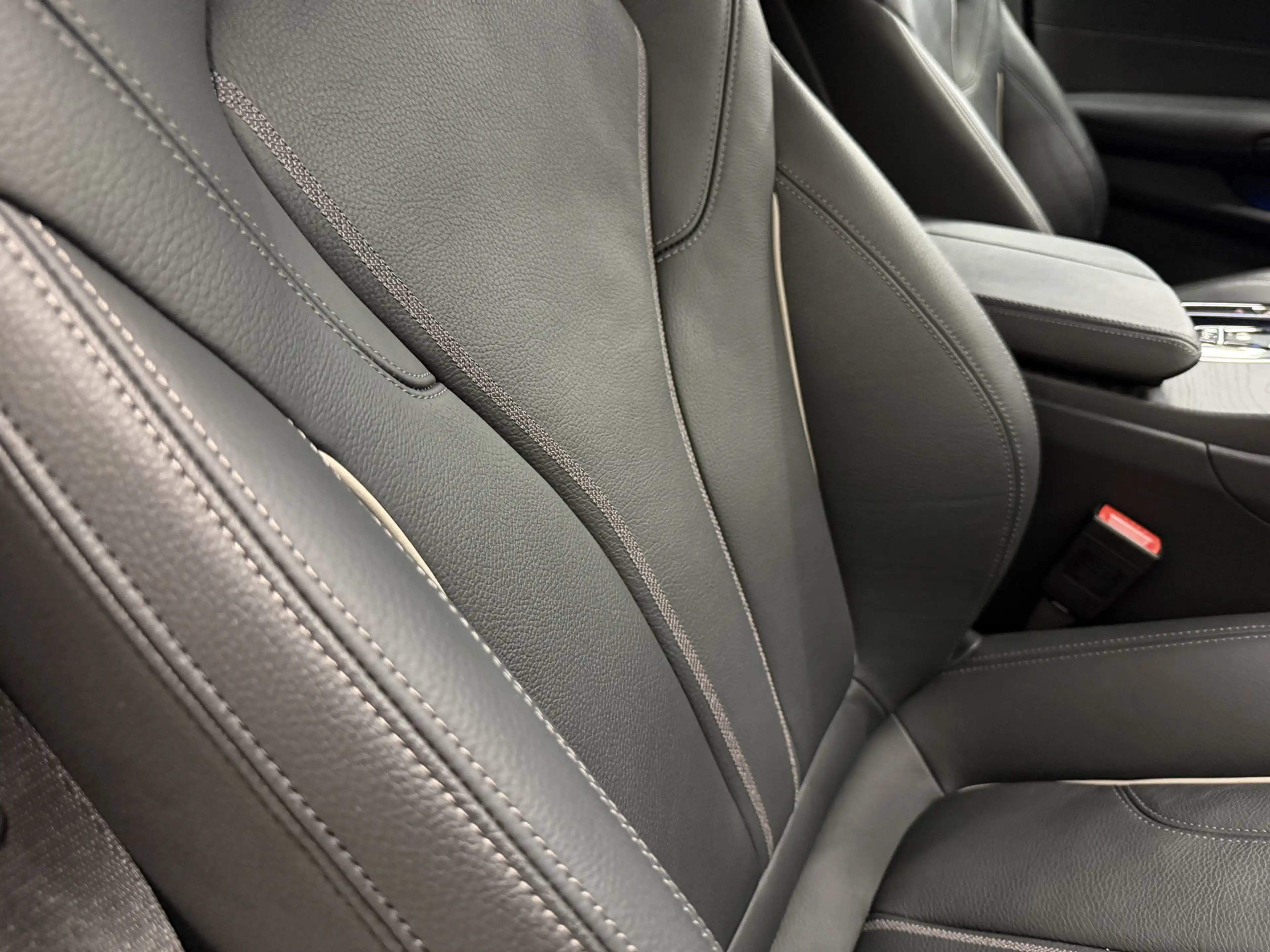 BMW 530 5-serie Touring 530e xDrive High exe PANO/TREKHAAK — photo 45
