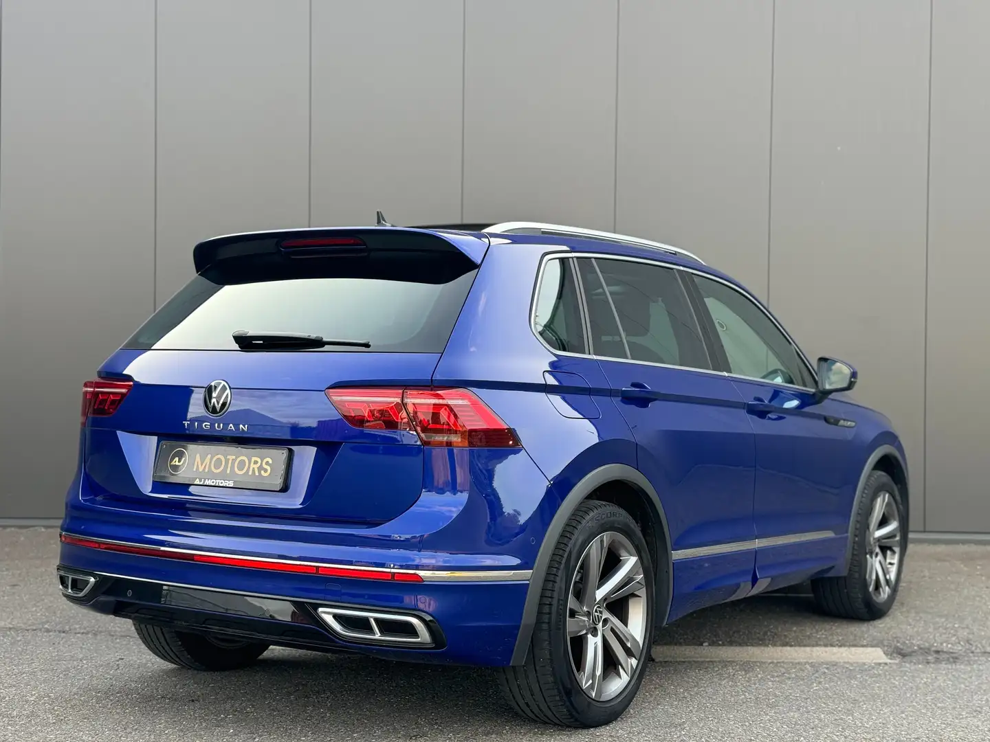 Volkswagen Tiguan 1.5 TSi 150cv DSG - R-Line Platinum - Toit ouvrant Bleu - 2