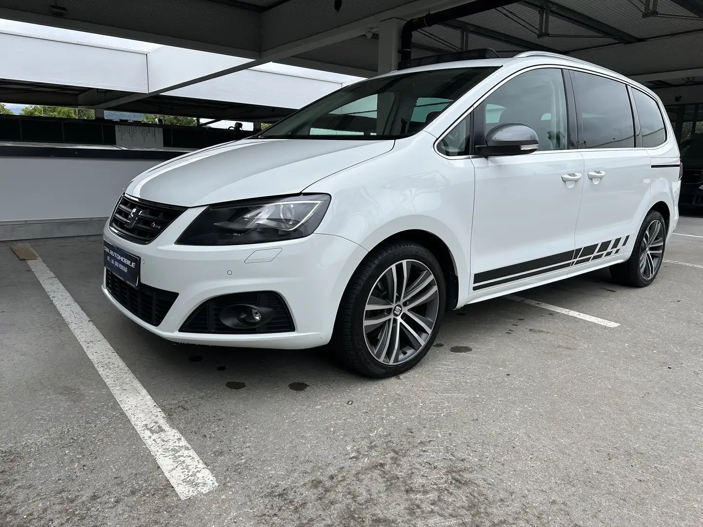 SEAT Alhambra FR-Line Weiß - 2