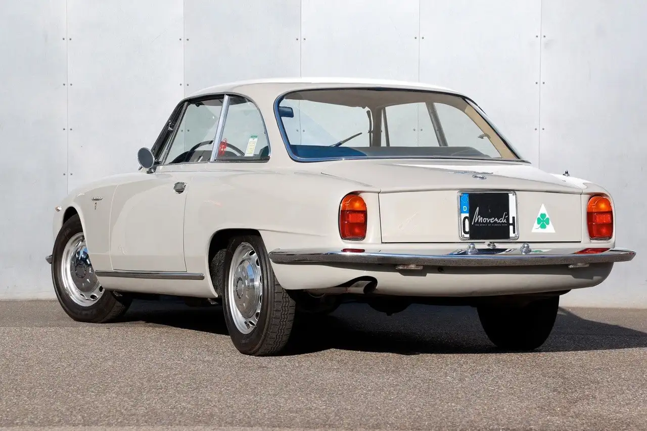 Alfa Romeo Sprint 2000 Sprint Coupé, 1 von 704 gebauten, foto 2