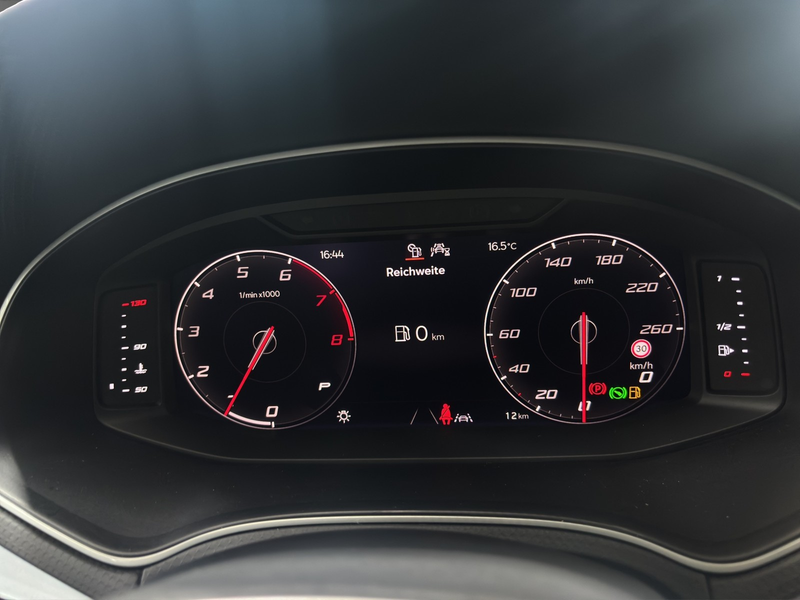 SEAT Ibiza 1.0 TSI Style DSG — photo 10