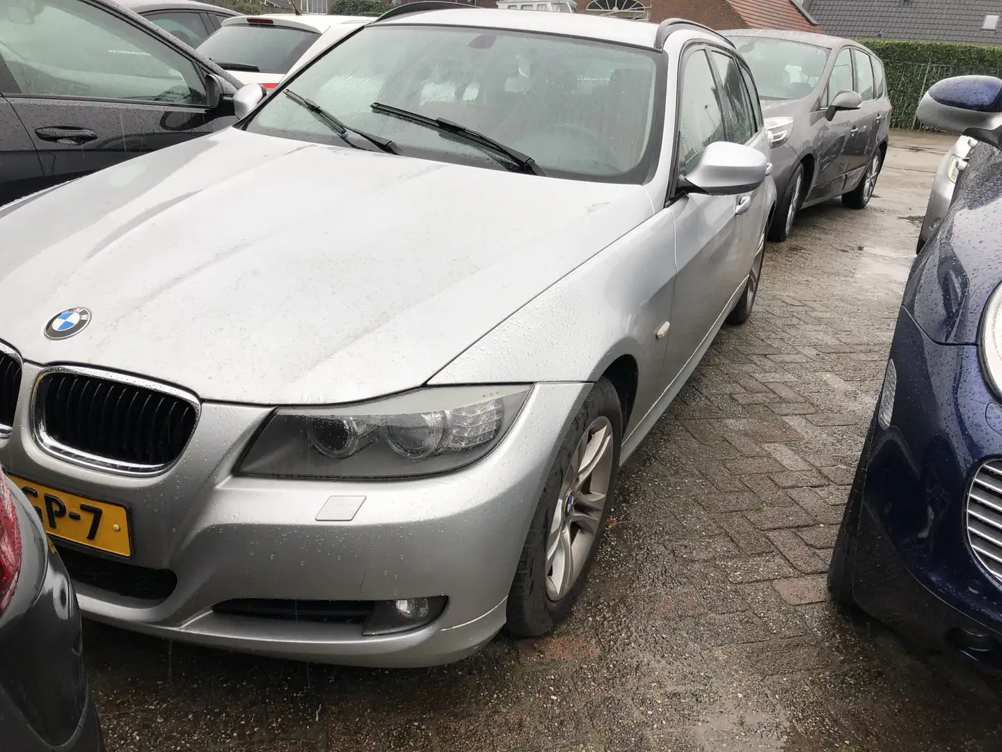 BMW 318 3-serie Touring 318i Luxury Line Navi/Leer/Pdc - E Grijs - 1