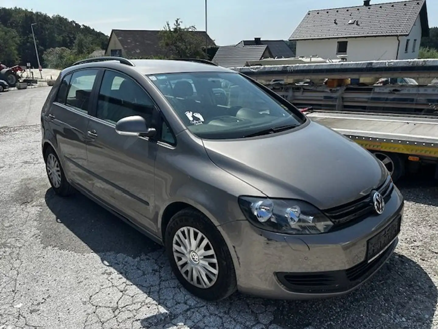 Volkswagen Golf Plus - 1