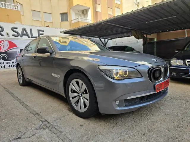 BMW 730 730dA