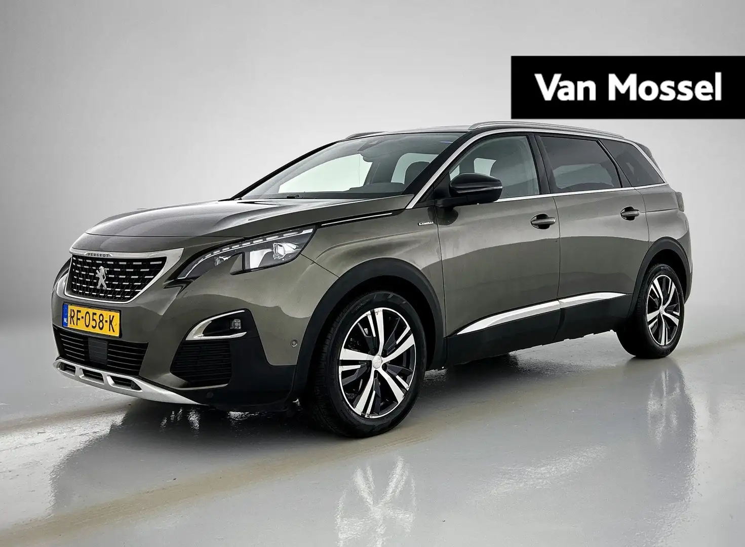 Peugeot 5008 1.6 e-THP GT-Line | 7-Zits | Automaat | Panoramada Grijs - 1