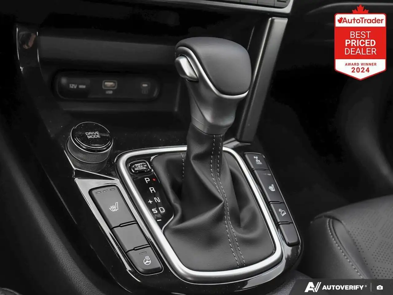 Kia Seltos снимка Kia Seltos