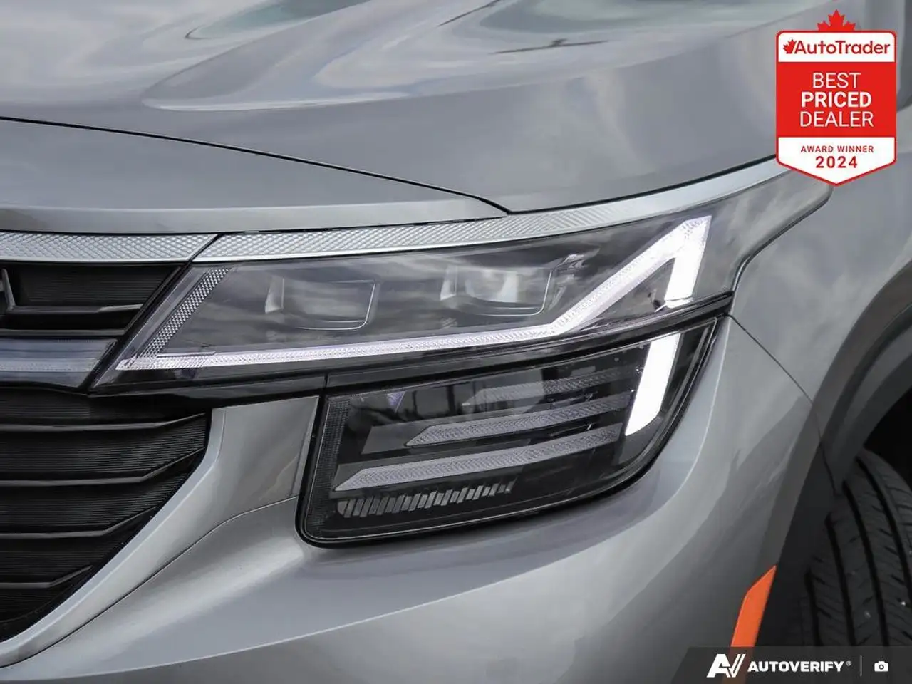 Kia Seltos снимка Kia Seltos