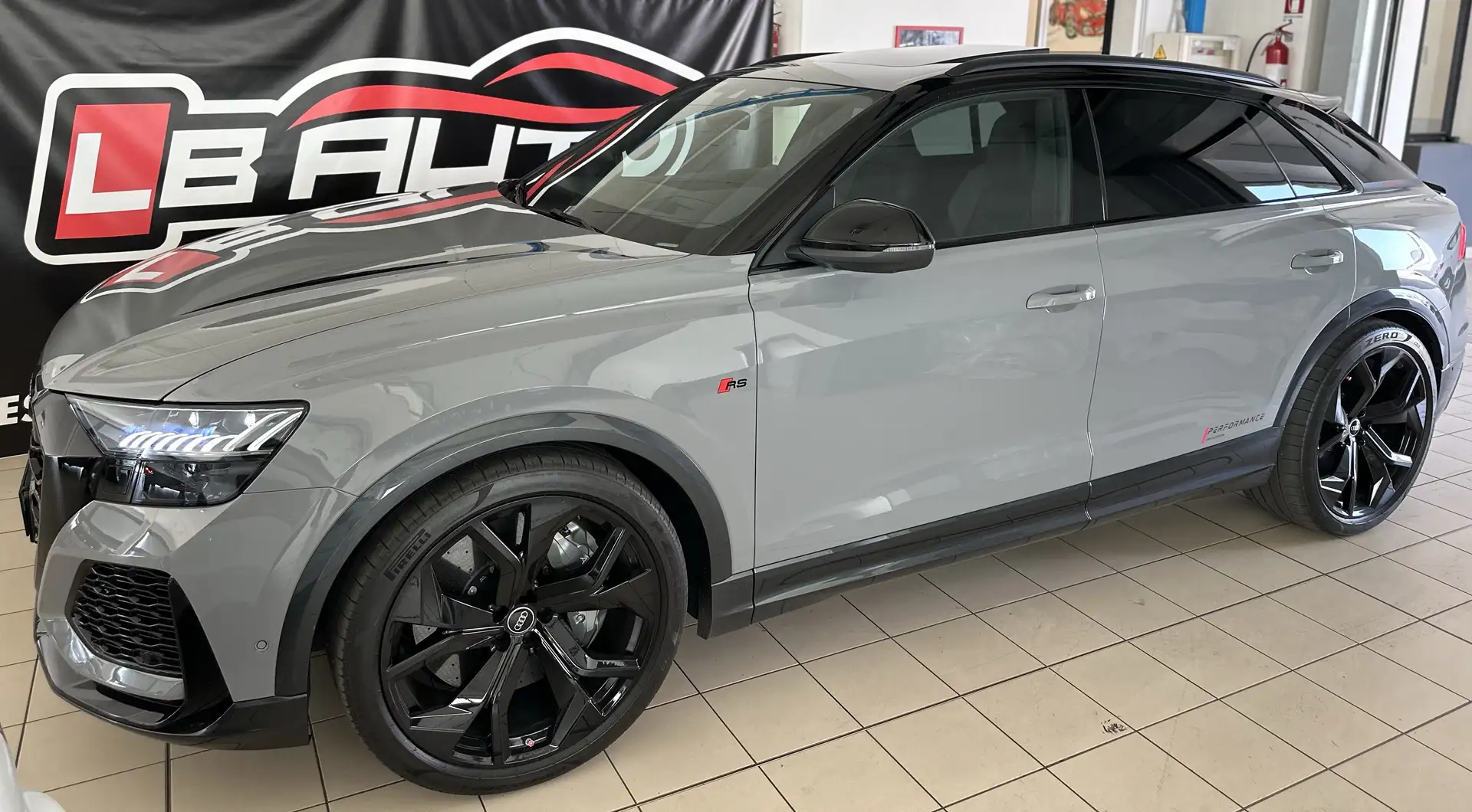 Audi RS Q8 4.0 mhev quattro tiptronic - 1