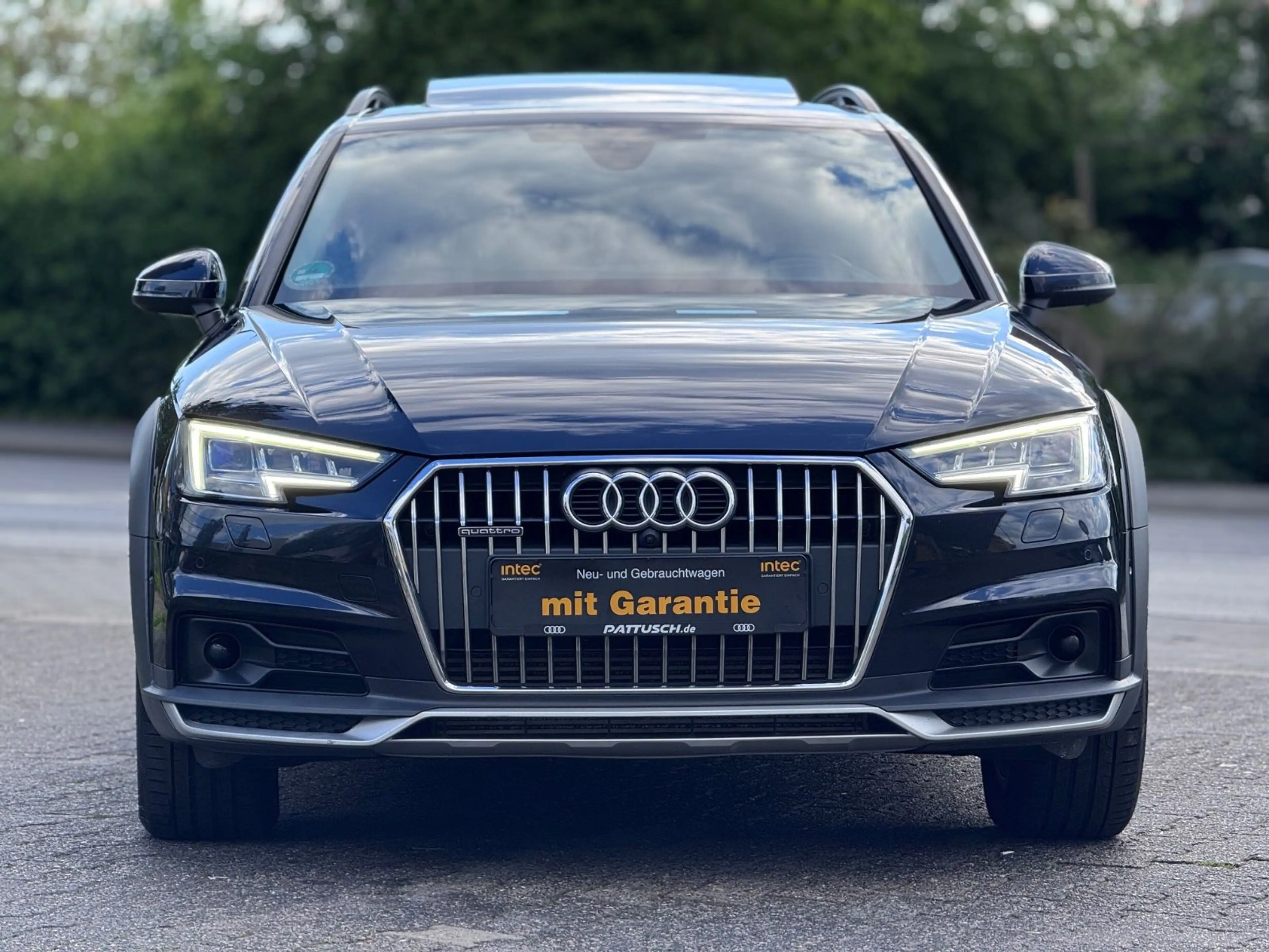 Audi A4 allroad quattro basis Pano-AHK-Leder-Orig-Km — photo 7