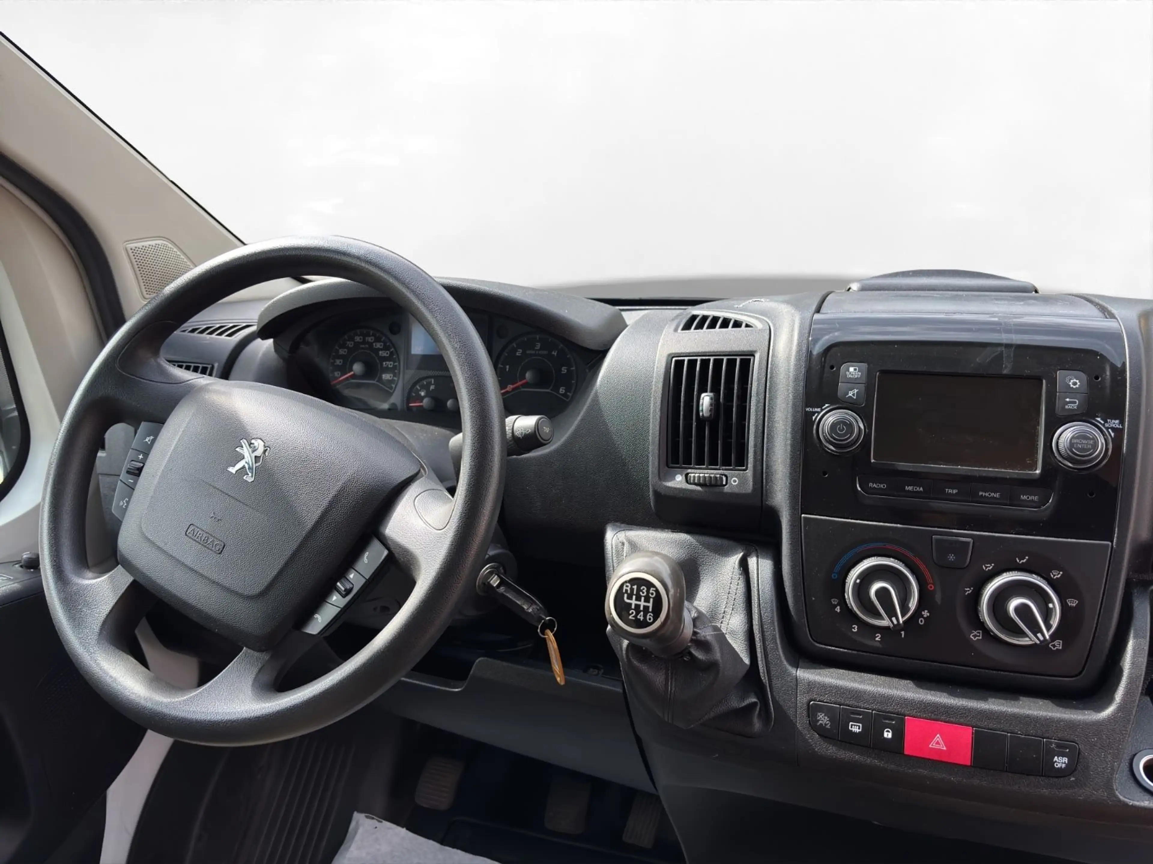 Peugeot Boxer Hochraum 335 L3H2 Pro BlueHDi 140 S 1Hand TüvNeu — photo 11