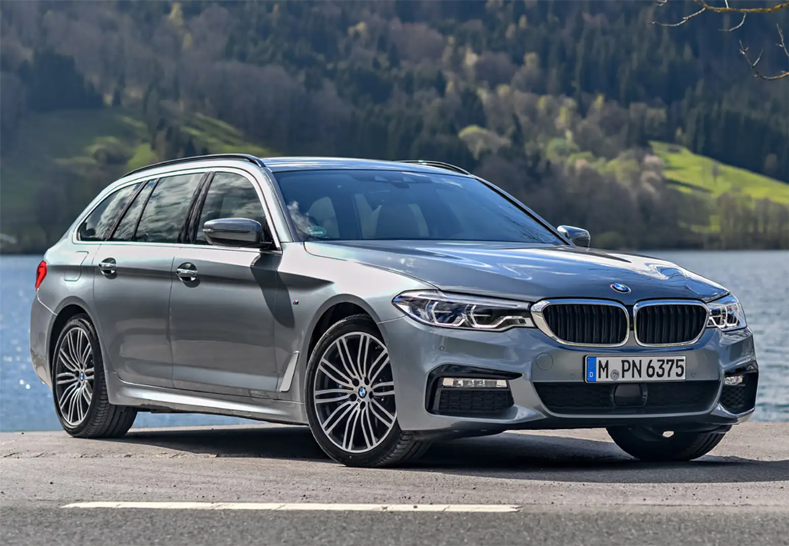 BMW 525 525dA Touring Blanc - 1