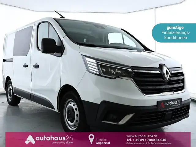 Renault Trafic main image
