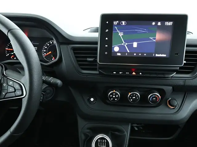 Renault Trafic view 11