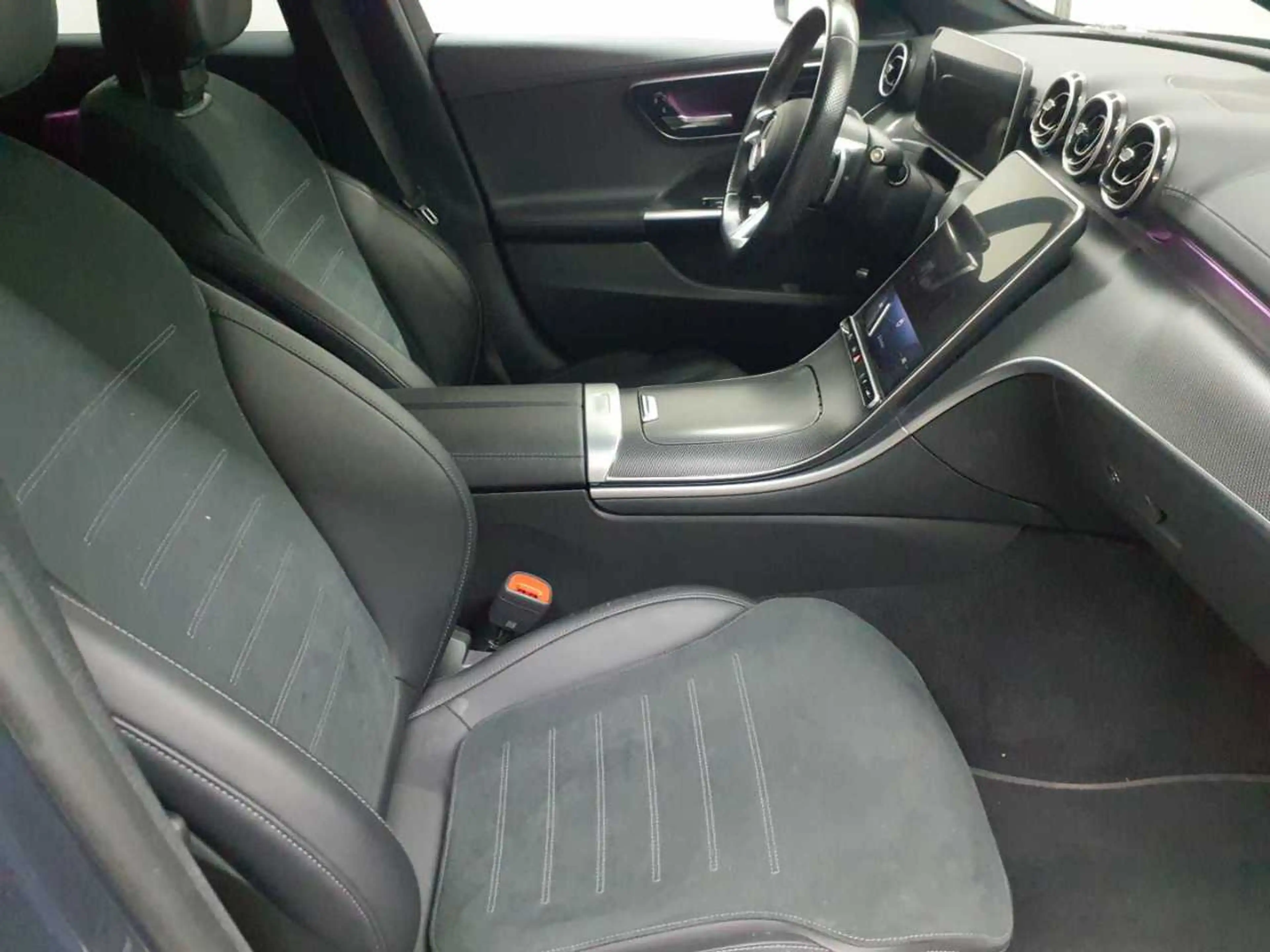 Mercedes-Benz C 220 C 220d 4M T- AMG AHK AssiP KomfP SHZ hi — photo 15