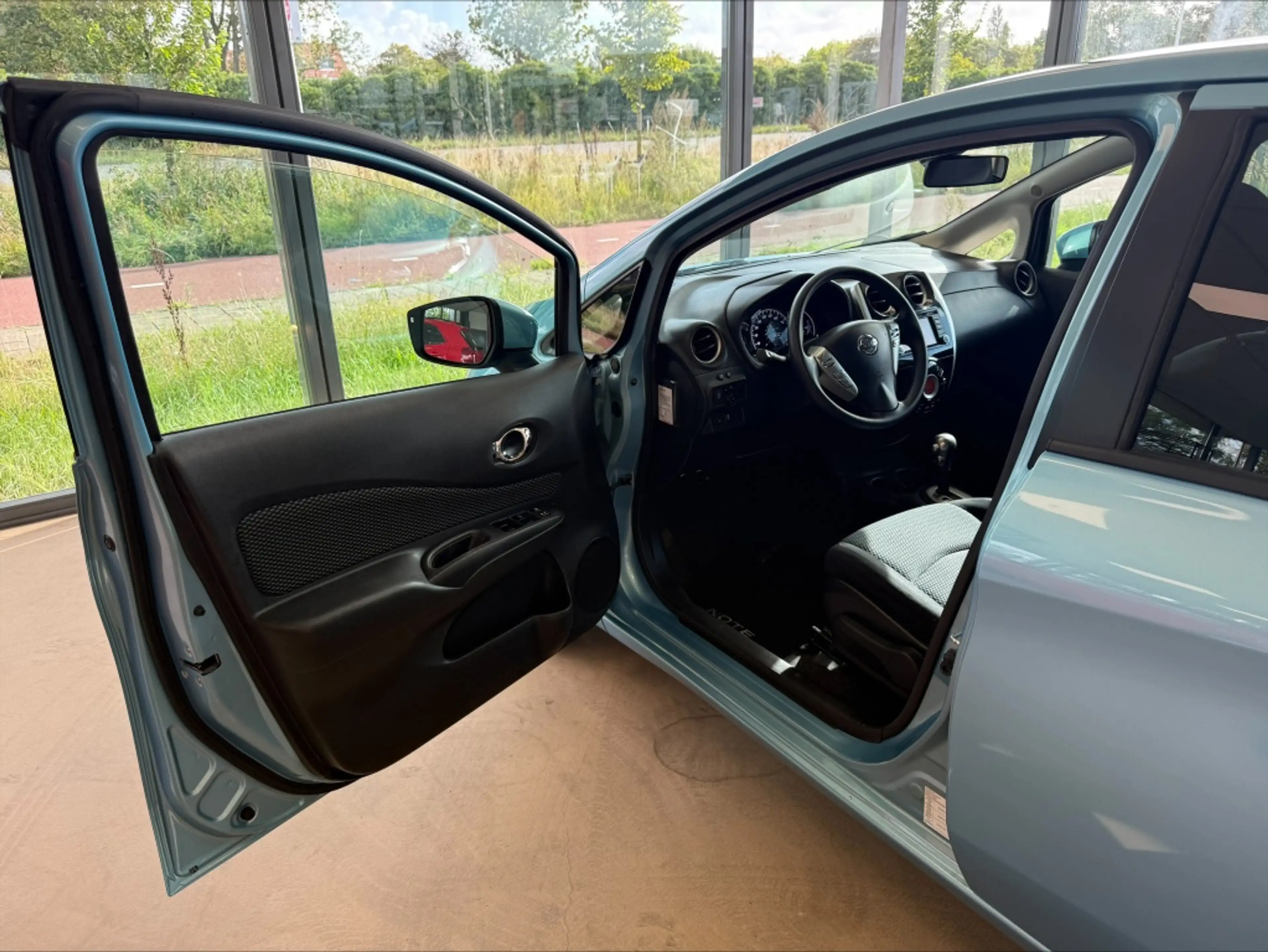 Nissan Note 1.2 DIG-S Connect Ed — photo 9